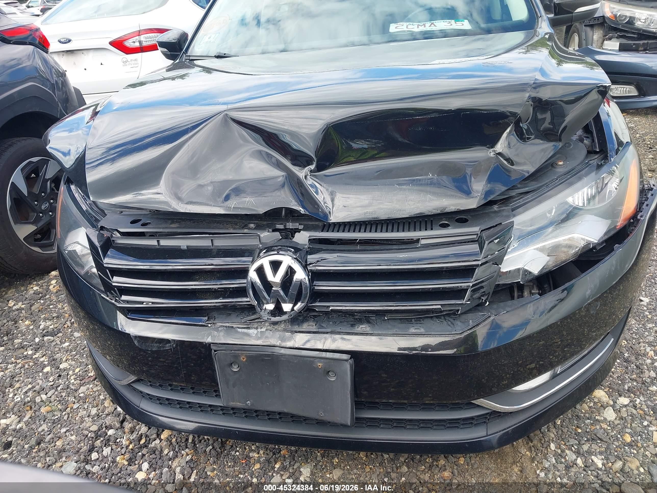 2015 Volkswagen Passat 1.8t Se Black vin: 1VWBT7A34FC018734