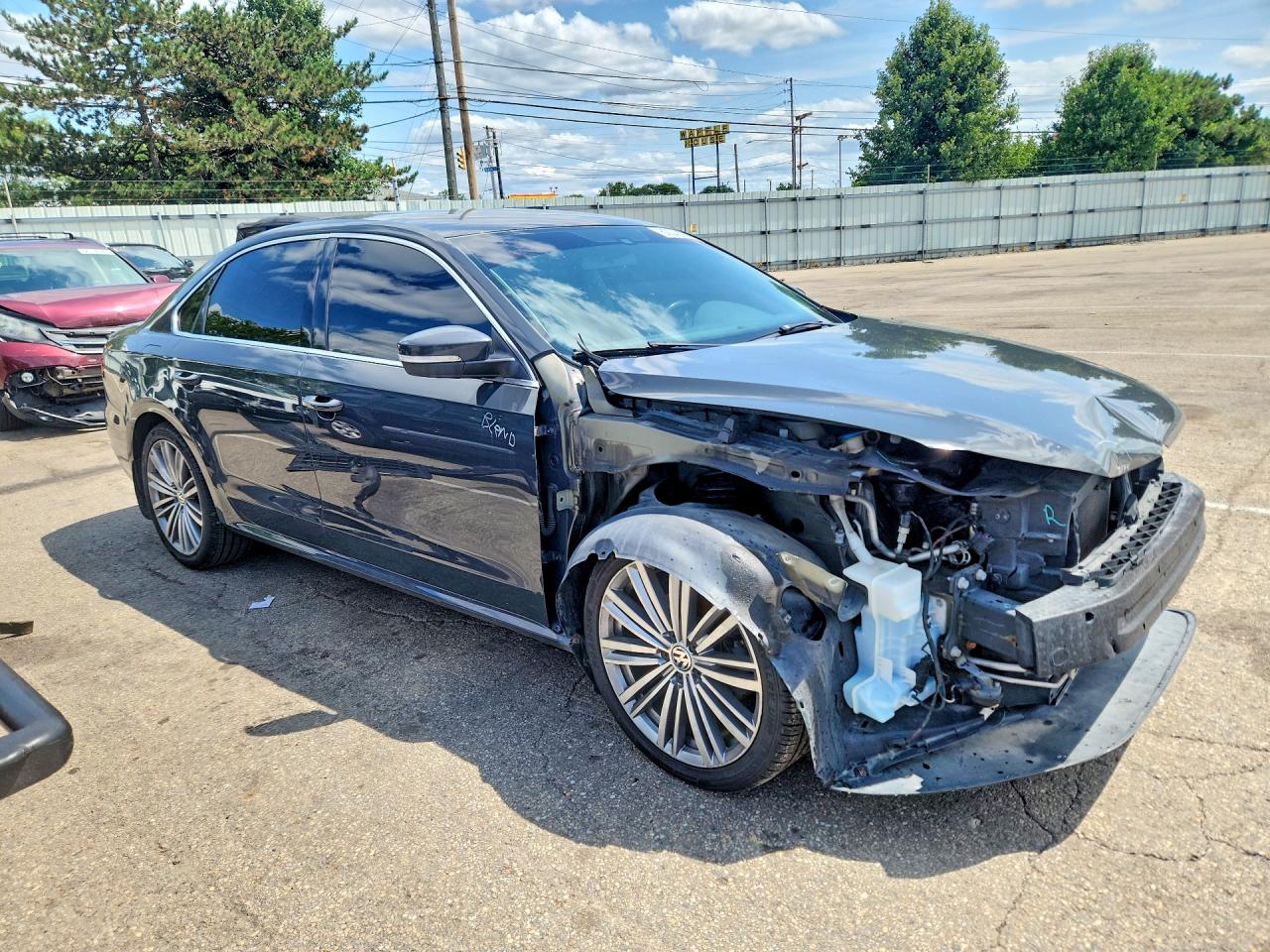 2015 Volkswagen Passat Se Gray vin: 1VWBT7A34FC072681