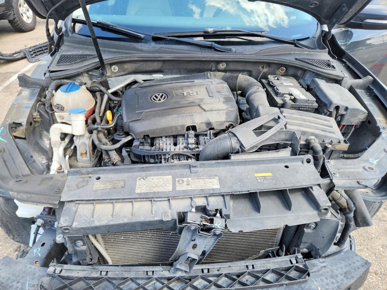 2015 Volkswagen Passat Se Gray vin: 1VWBT7A34FC072681