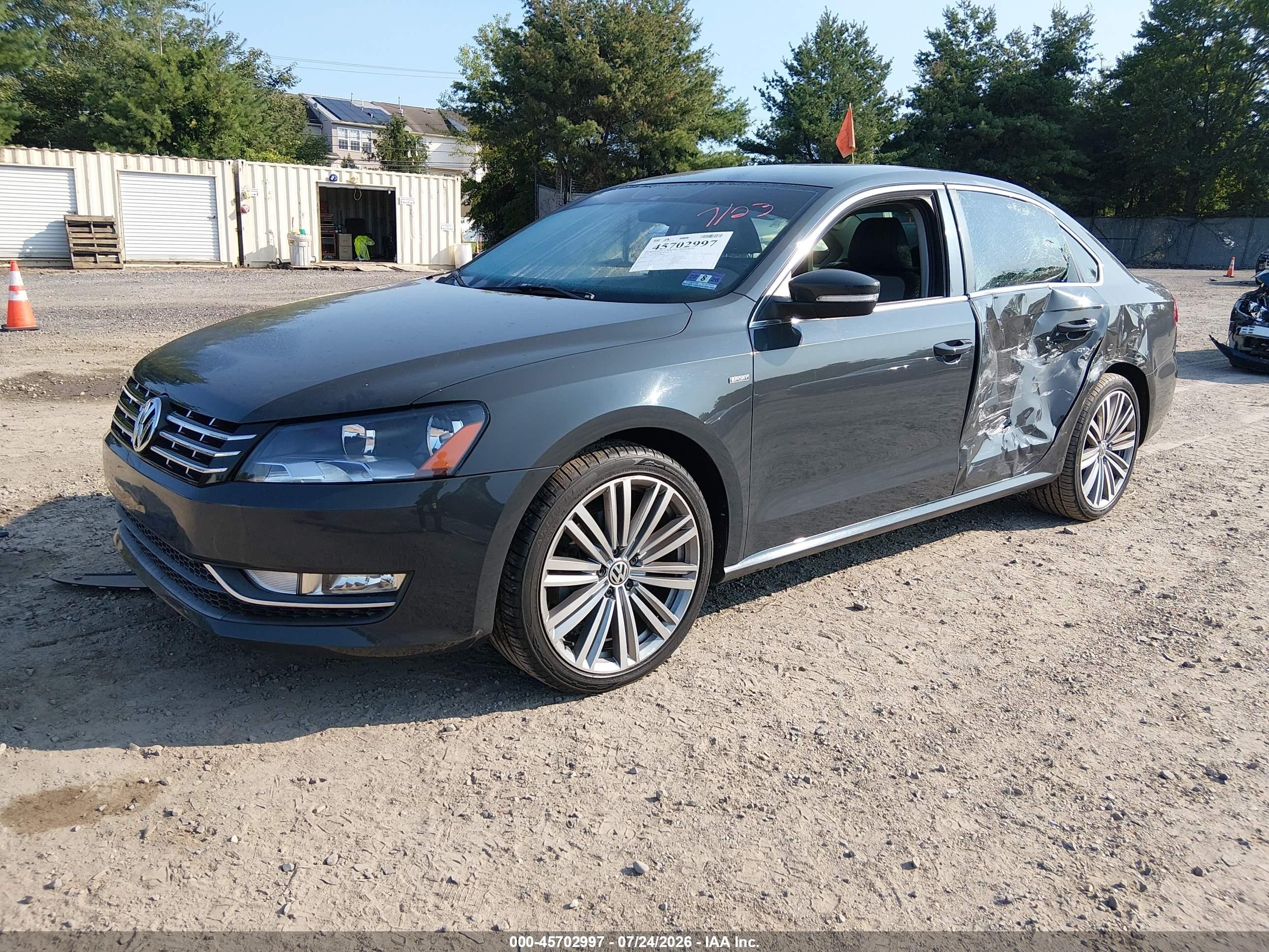 2014 Volkswagen Passat 1.8t Sport Gray vin: 1VWBT7A35EC088094
