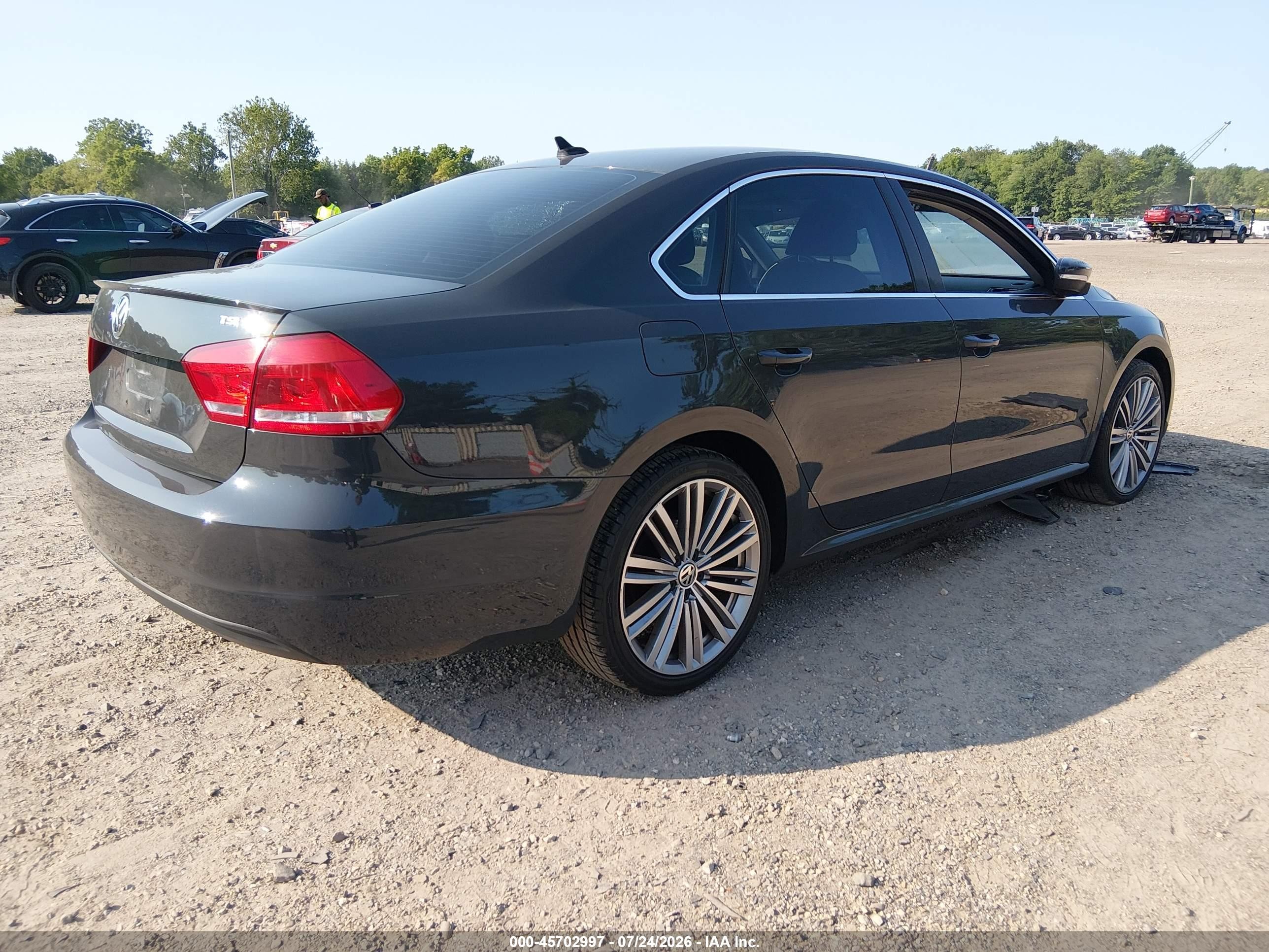 2014 Volkswagen Passat 1.8t Sport Gray vin: 1VWBT7A35EC088094