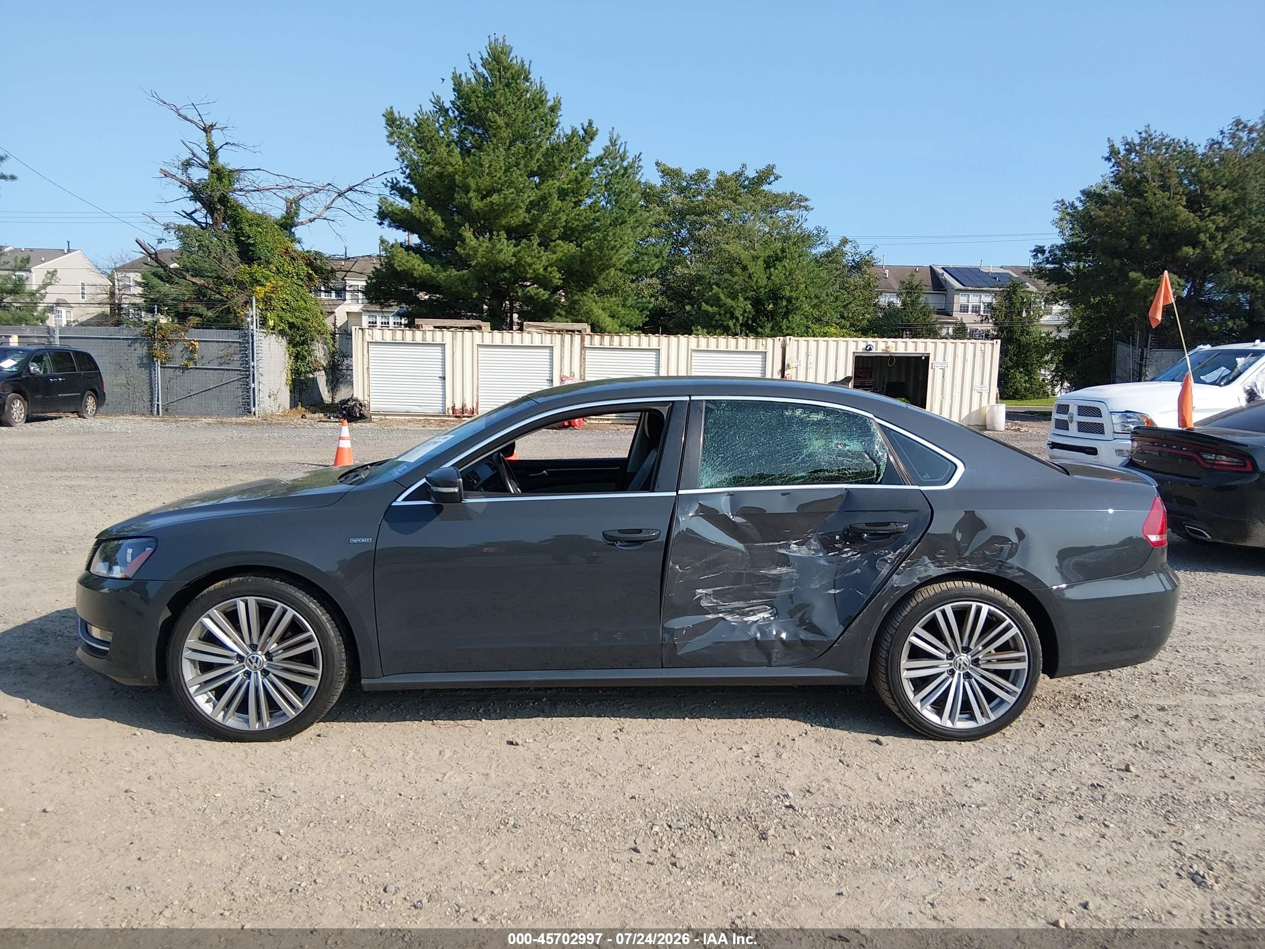 2014 Volkswagen Passat 1.8t Sport Gray vin: 1VWBT7A35EC088094