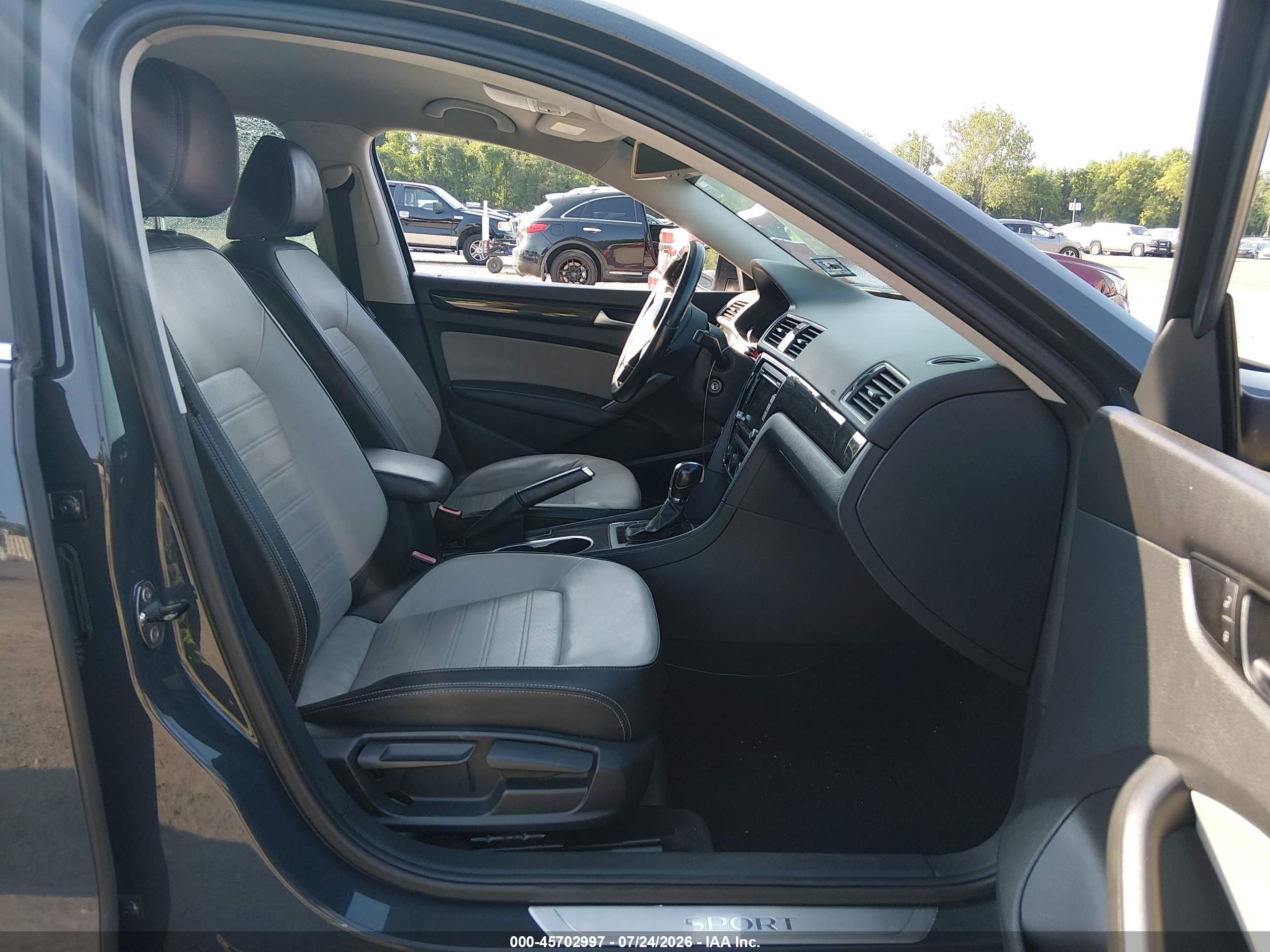 2014 Volkswagen Passat 1.8t Sport Gray vin: 1VWBT7A35EC088094