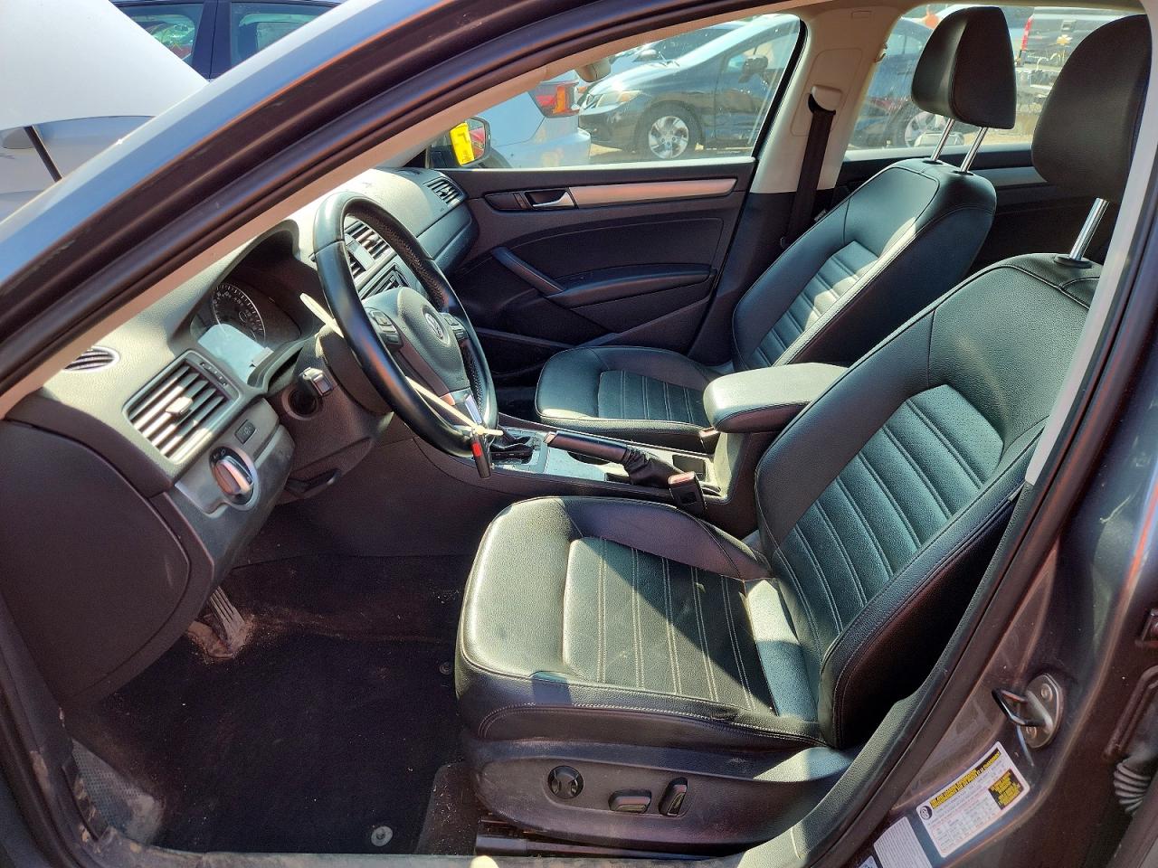 2015 Volkswagen Passat Se Серый vin: 1VWBT7A35FC010321