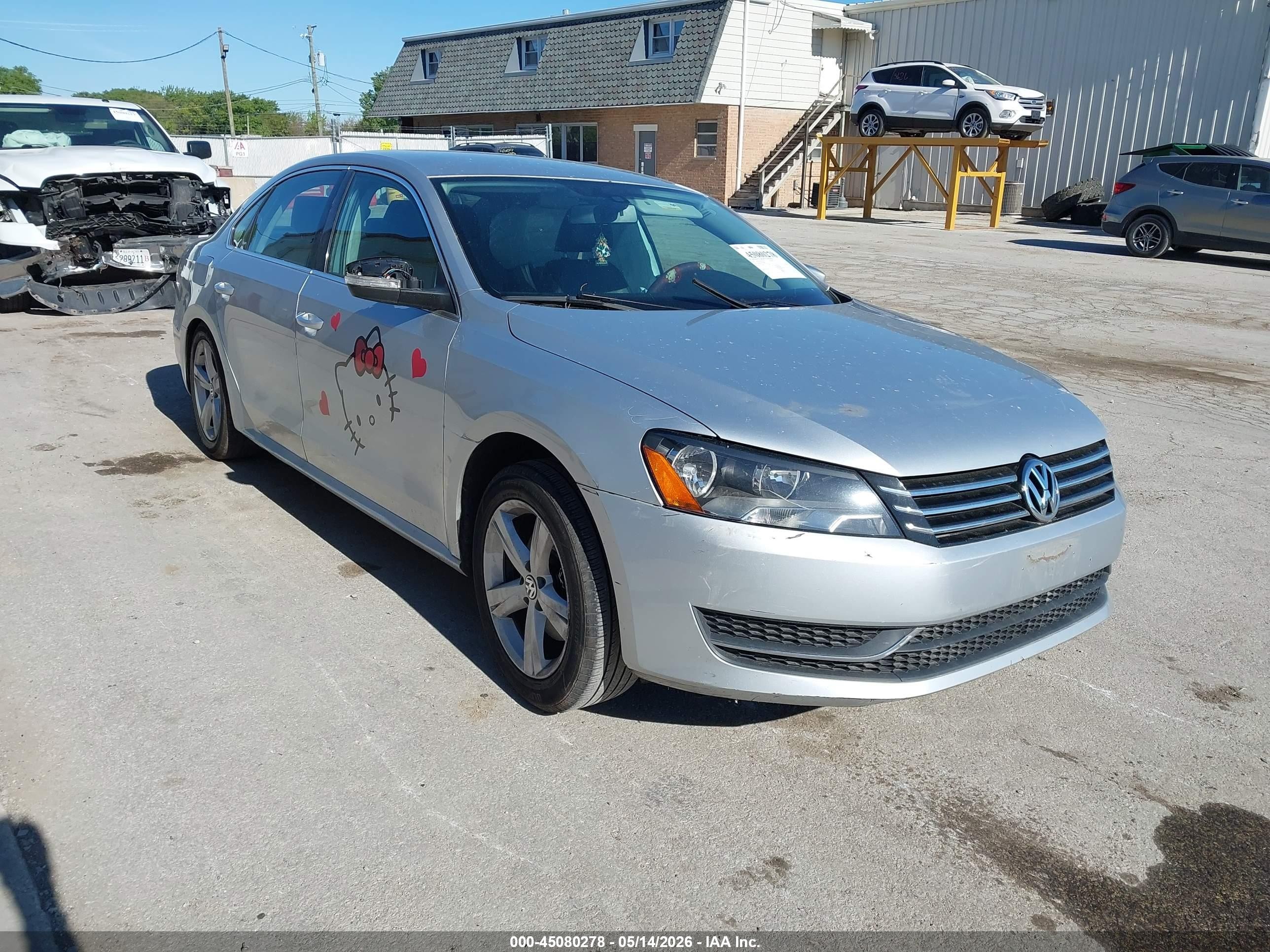1VWBT7A35FC048437