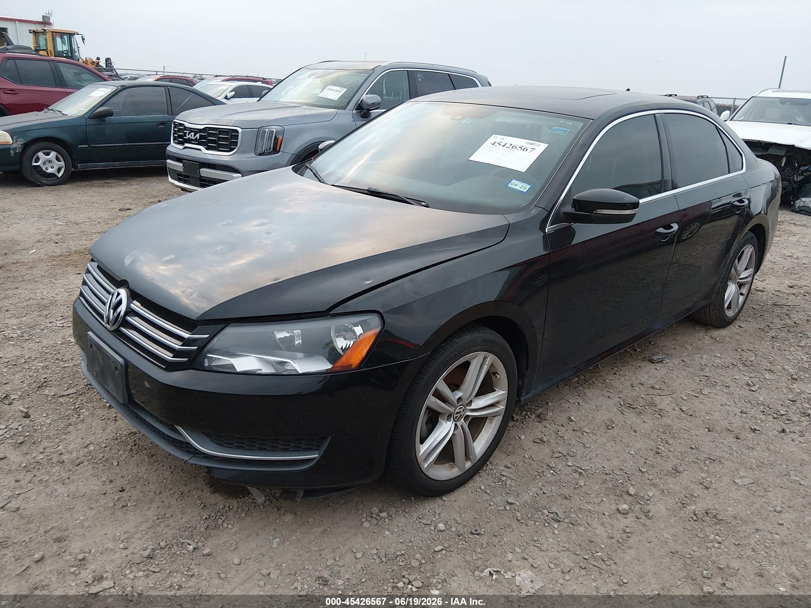 2014 Volkswagen Passat 1.8t Se Black vin: 1VWBT7A36EC039972