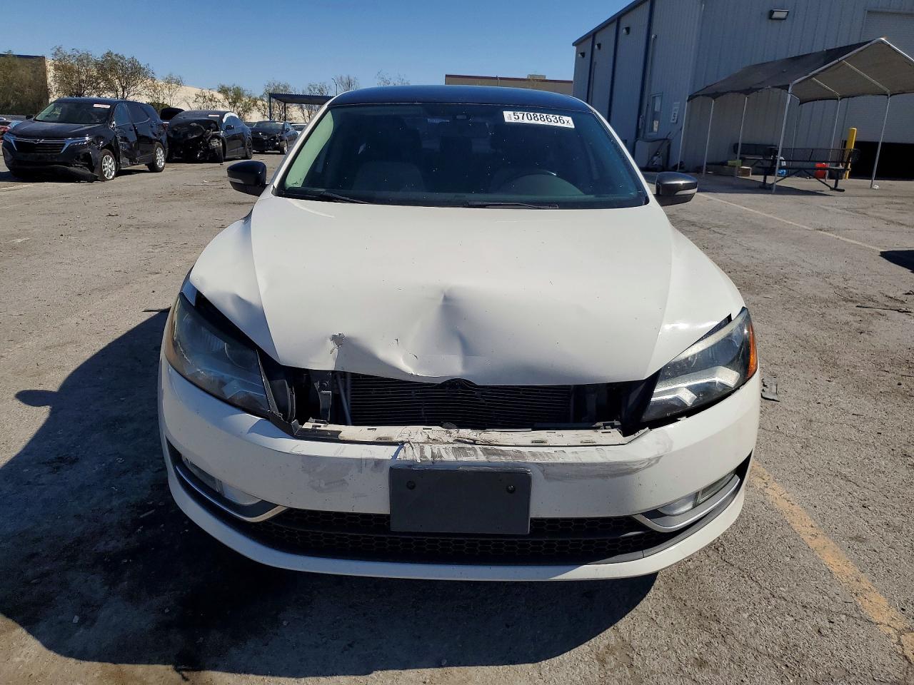 2015 Volkswagen Passat Se White vin: 1VWBT7A36FC064226