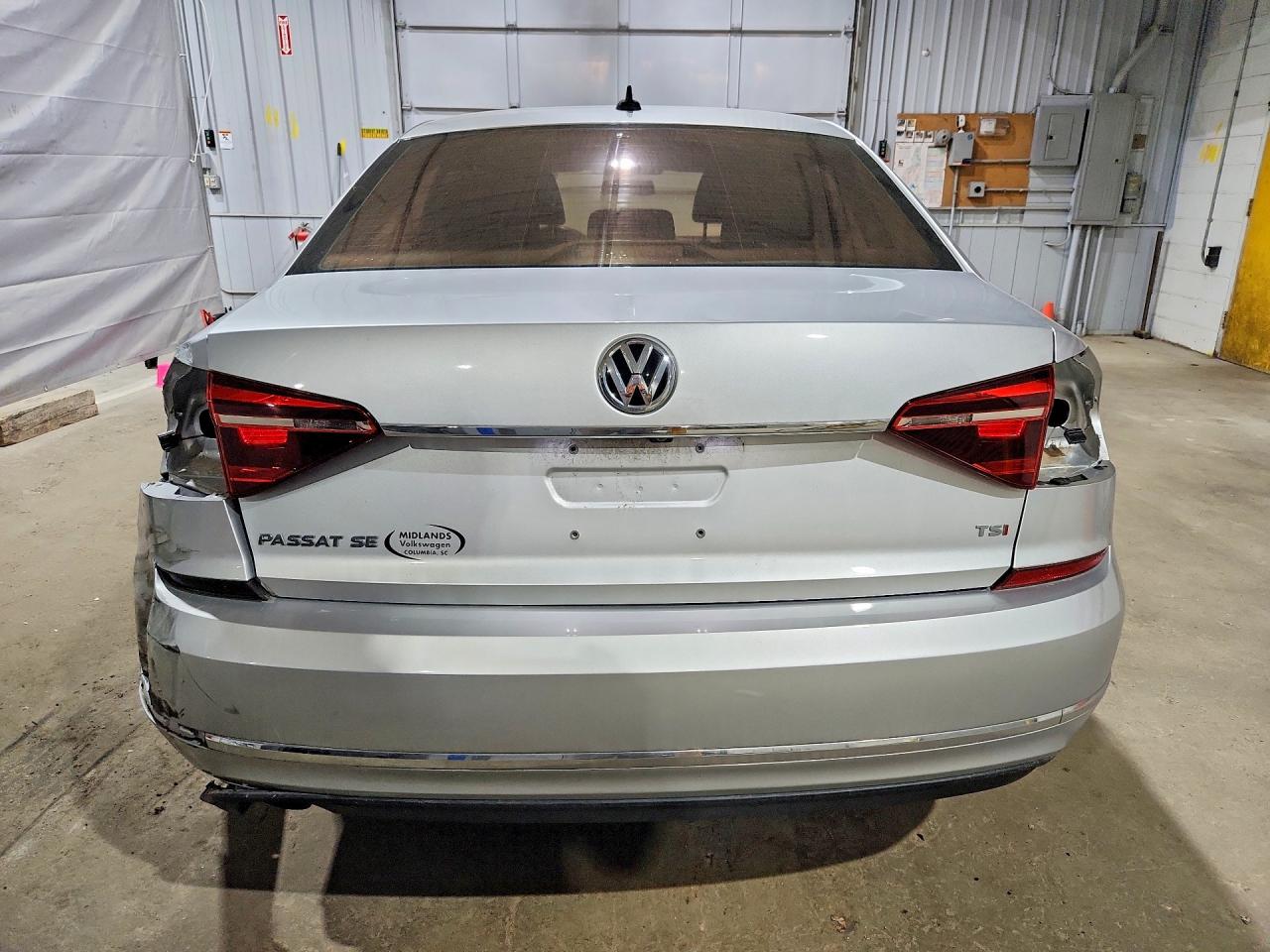 2017 Volkswagen Passat Se Silver vin: 1VWBT7A36HC040446