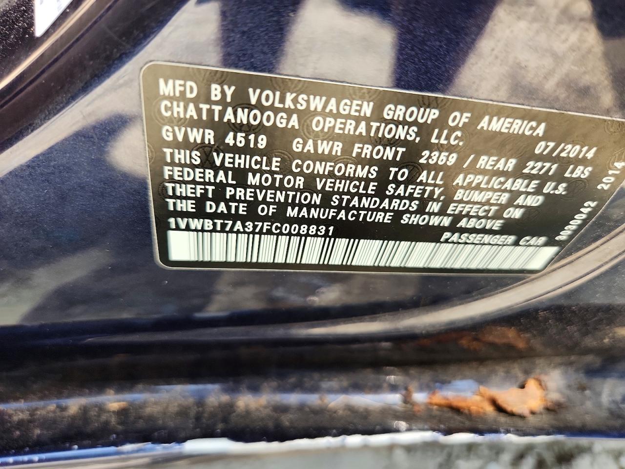 2015 Volkswagen Passat Se Blue vin: 1VWBT7A37FC008831