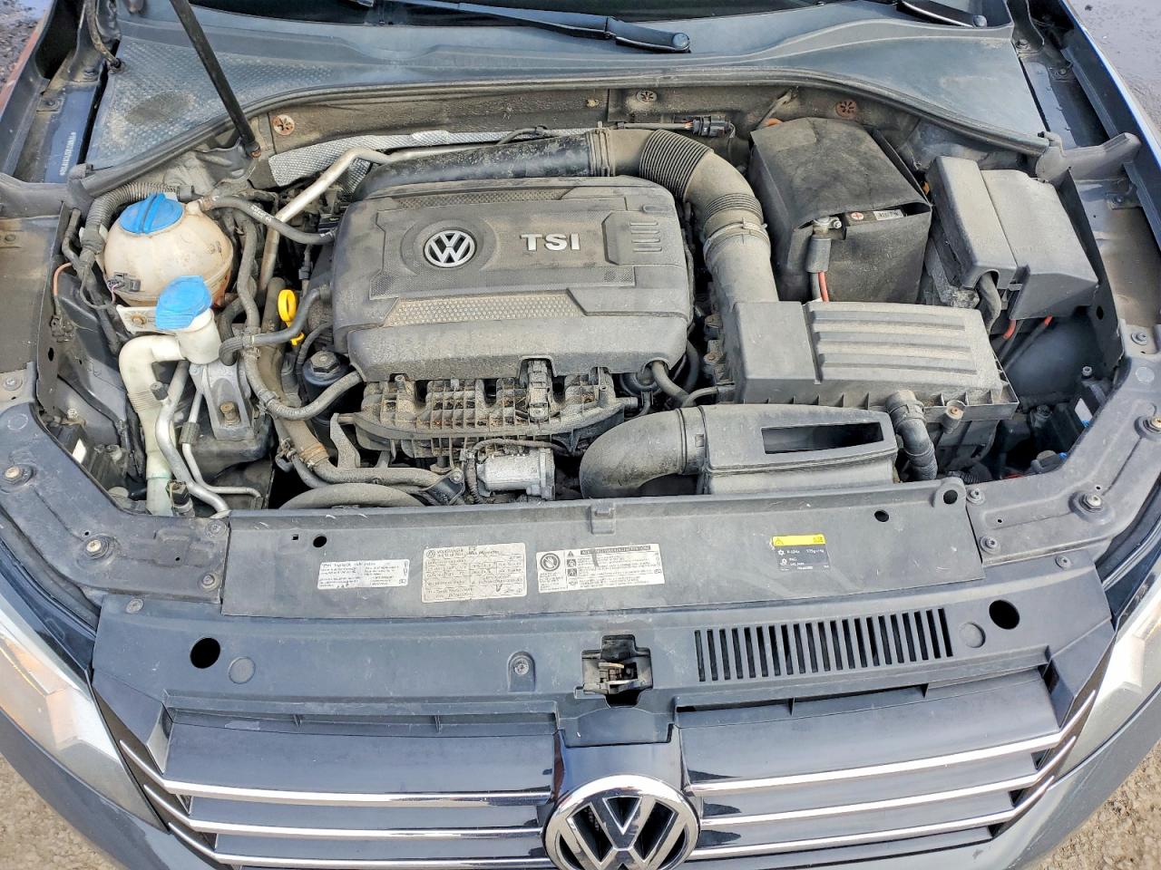 2015 Volkswagen Passat Se Gray vin: 1VWBT7A37FC018162
