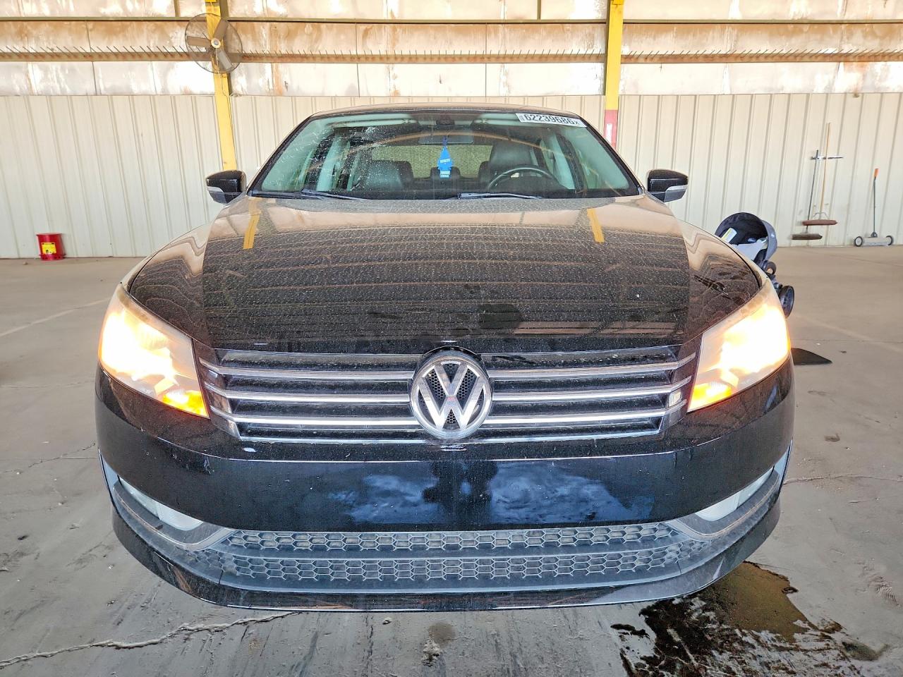 2015 Volkswagen Passat Se Черный vin: 1VWBT7A37FC040324