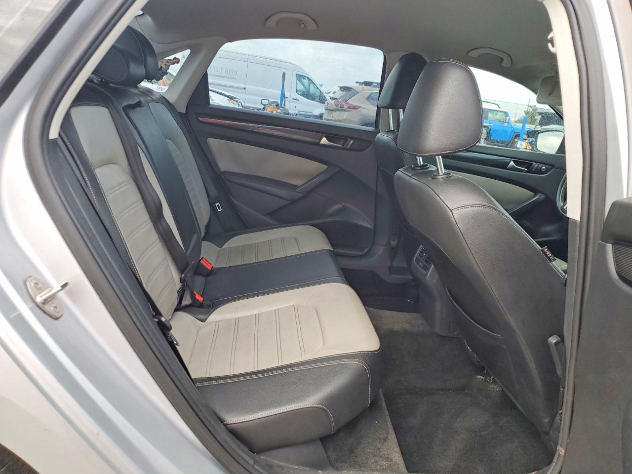 2015 Volkswagen Passat Se Silver vin: 1VWBT7A37FC070679