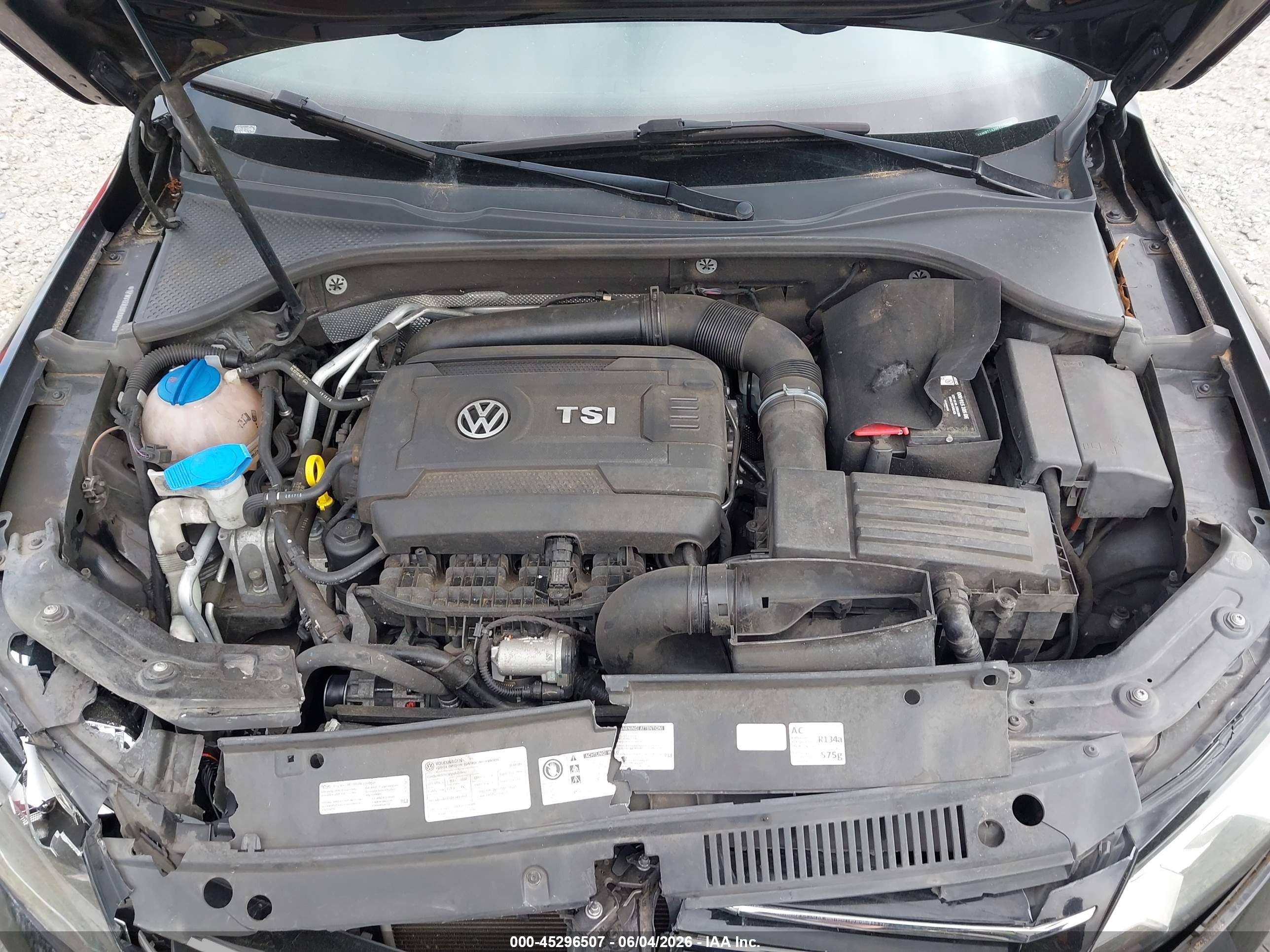 2014 Volkswagen Passat 1.8t Se Черный vin: 1VWBT7A38EC073783