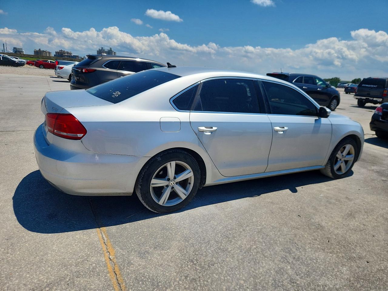 2014 Volkswagen Passat Se Silver vin: 1VWBT7A38EC075047