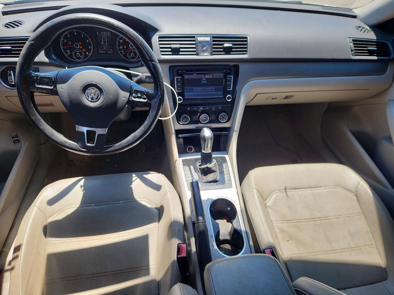 2014 Volkswagen Passat Se Silver vin: 1VWBT7A38EC075047