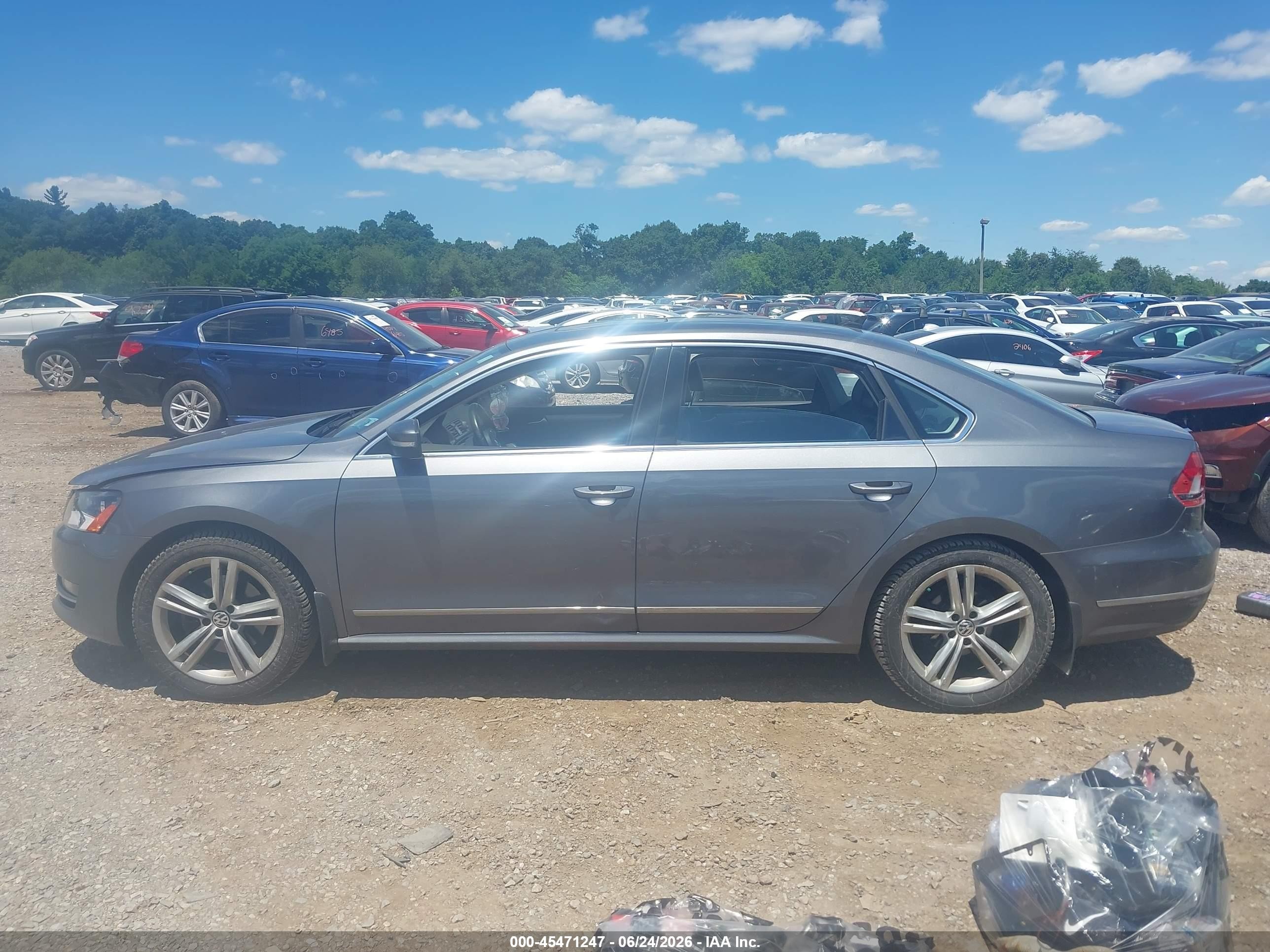 2015 Volkswagen Passat 1.8t Se Silver vin: 1VWBT7A38FC033995