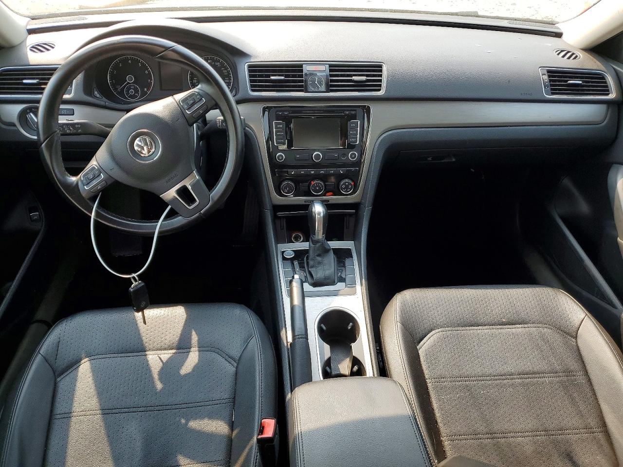 2014 Volkswagen Passat Se Silver vin: 1VWBT7A39EC068687