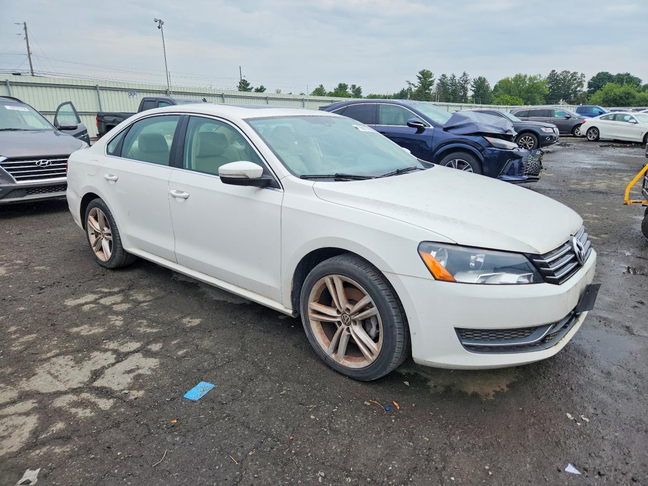 2014 Volkswagen Passat Se White vin: 1VWBT7A39EC087790