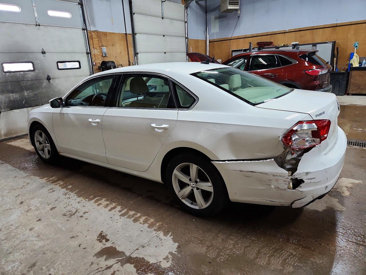 2014 Volkswagen Passat Se White vin: 1VWBT7A39EC105057