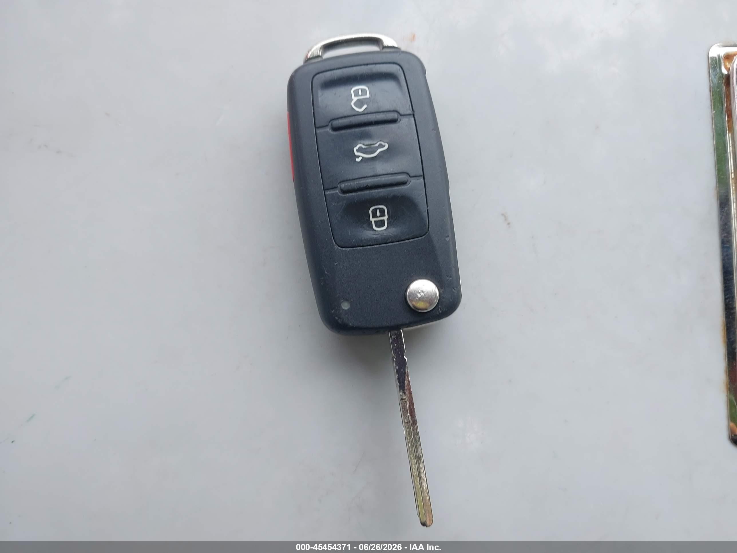 2015 Volkswagen Passat 1.8t Se Silver vin: 1VWBT7A39FC017577