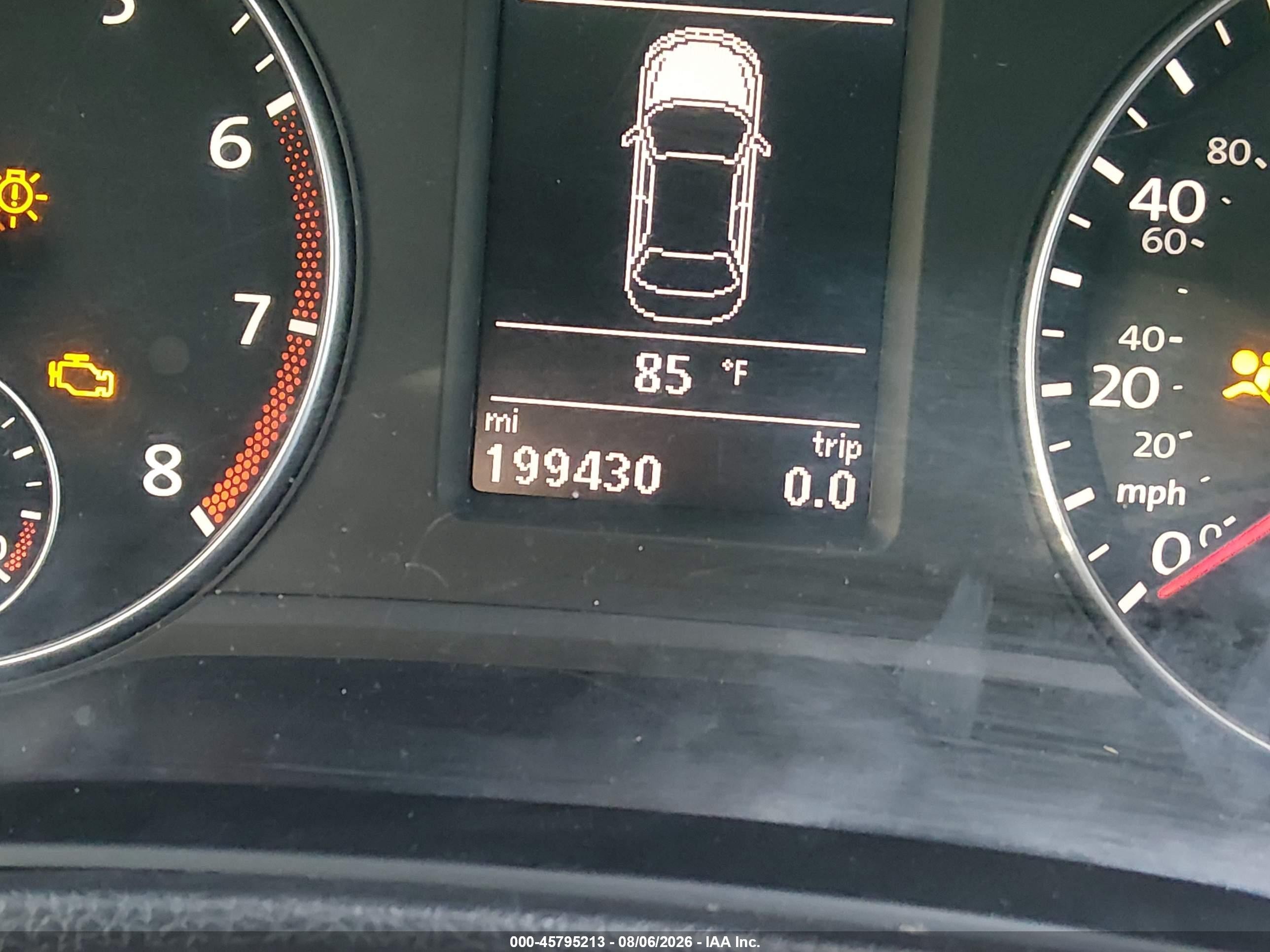 2015 Volkswagen Passat 1.8t Se Кремовый vin: 1VWBT7A39FC055522