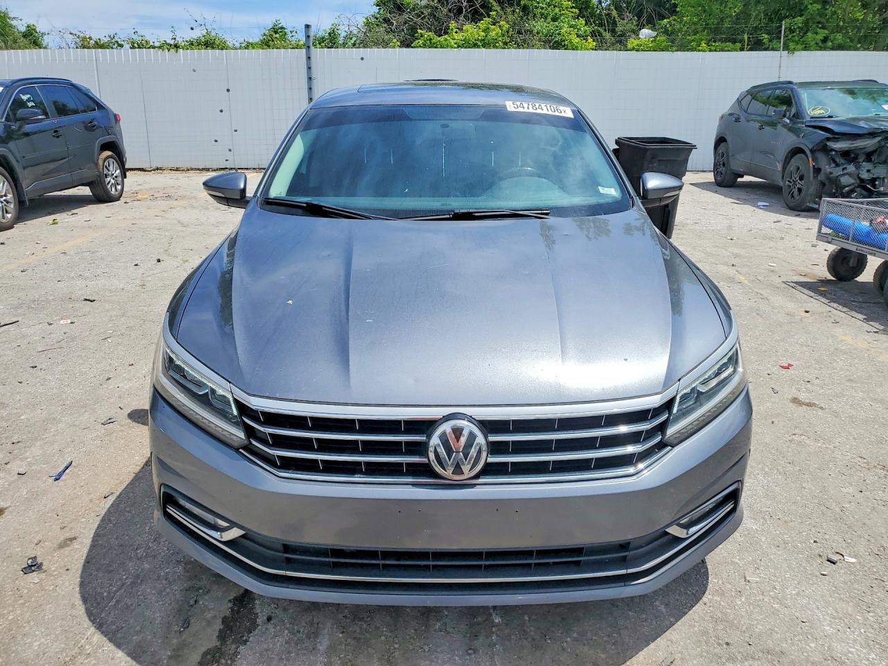 2016 Volkswagen Passat Se Gray vin: 1VWBT7A39GC041248