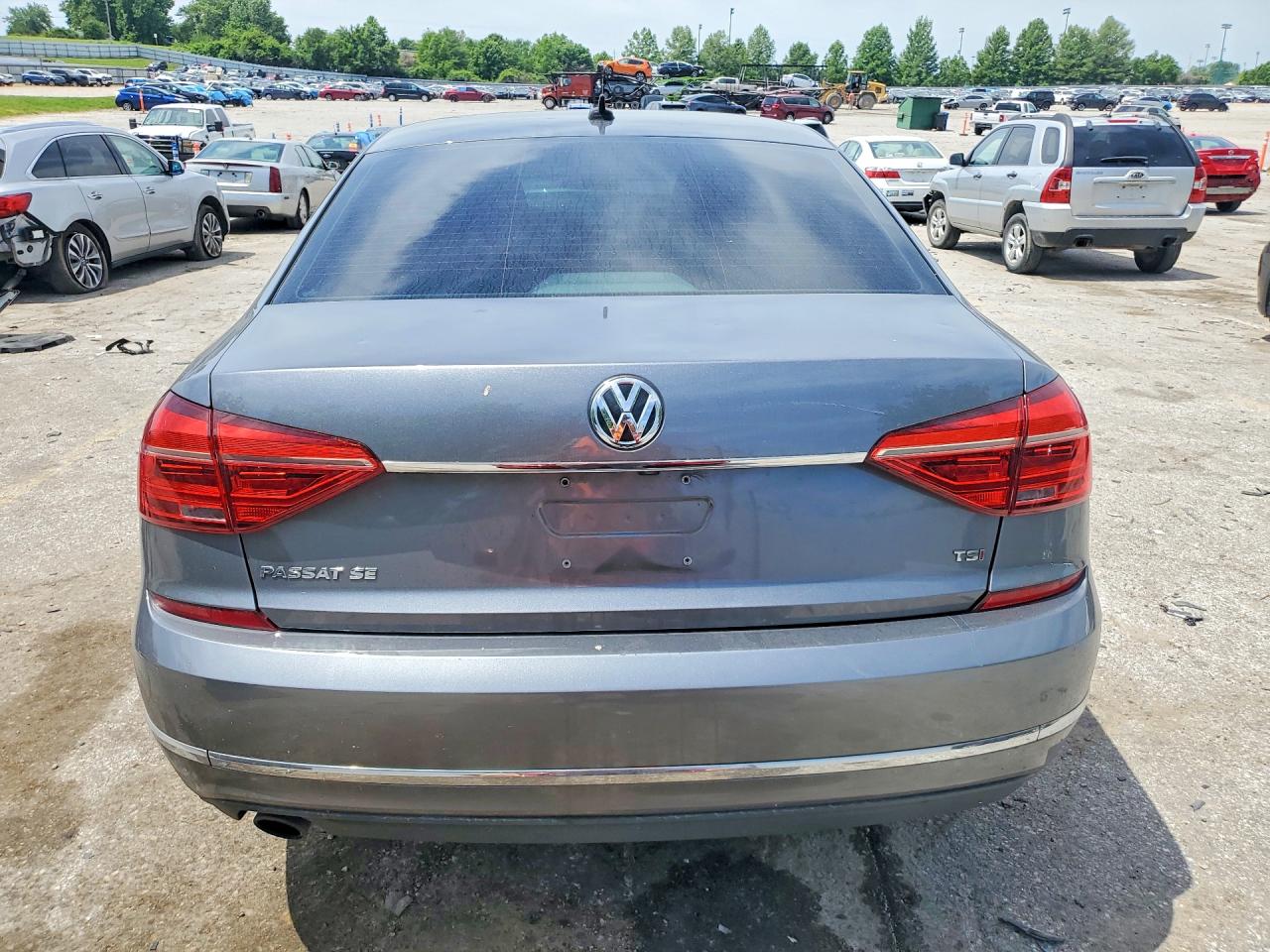 2016 Volkswagen Passat Se Gray vin: 1VWBT7A39GC041248