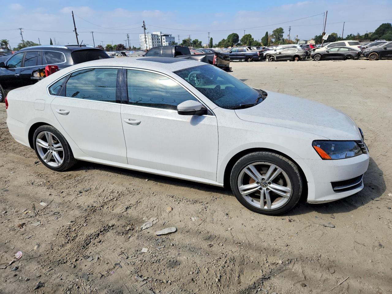 2014 Volkswagen Passat Se White vin: 1VWBT7A3XEC036573