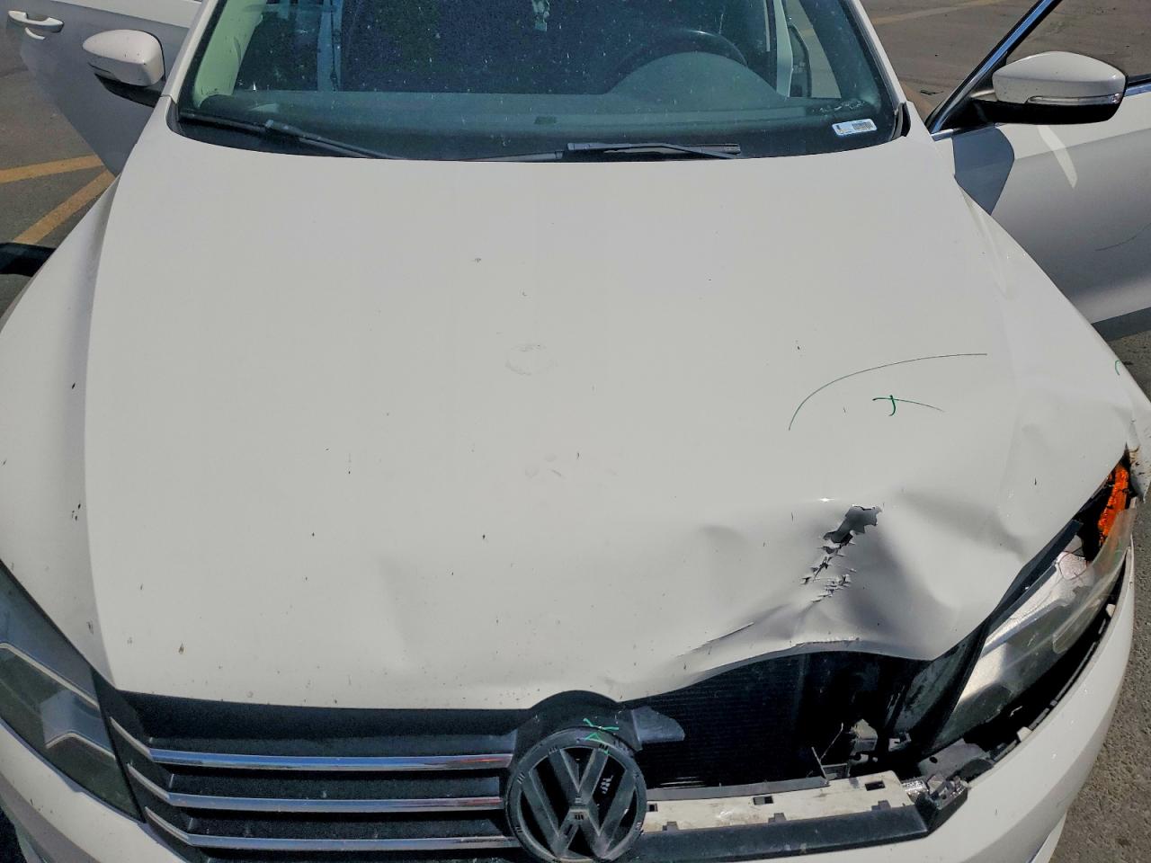 2014 Volkswagen Passat Se White vin: 1VWBT7A3XEC059075