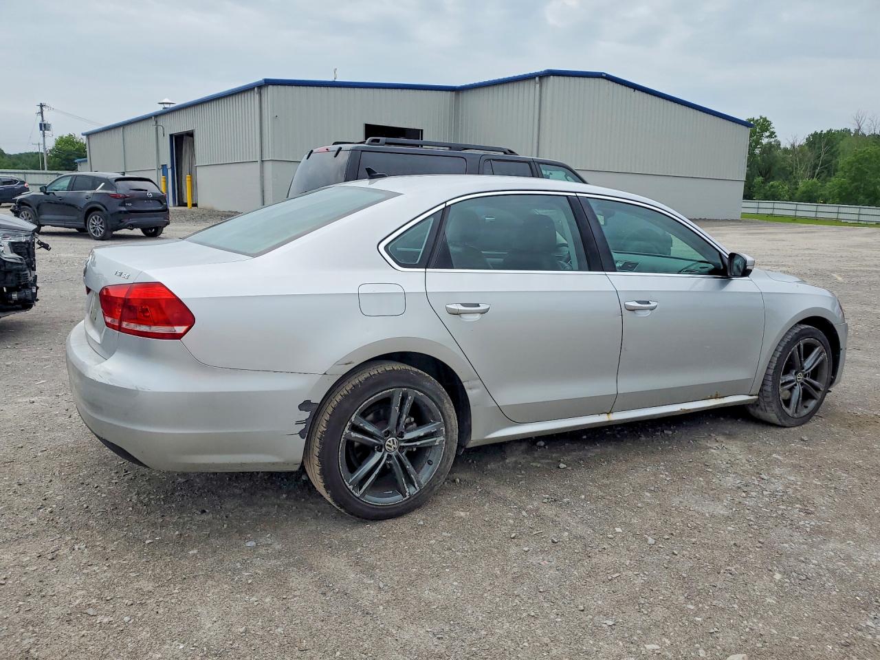 2014 Volkswagen Passat Se Silver vin: 1VWBT7A3XEC061473