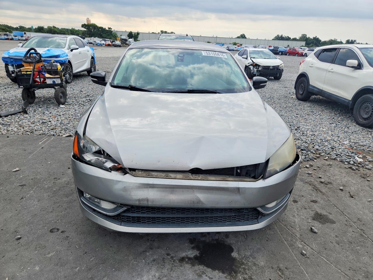 2014 Volkswagen Passat Se Gray vin: 1VWBT7A3XEC093517