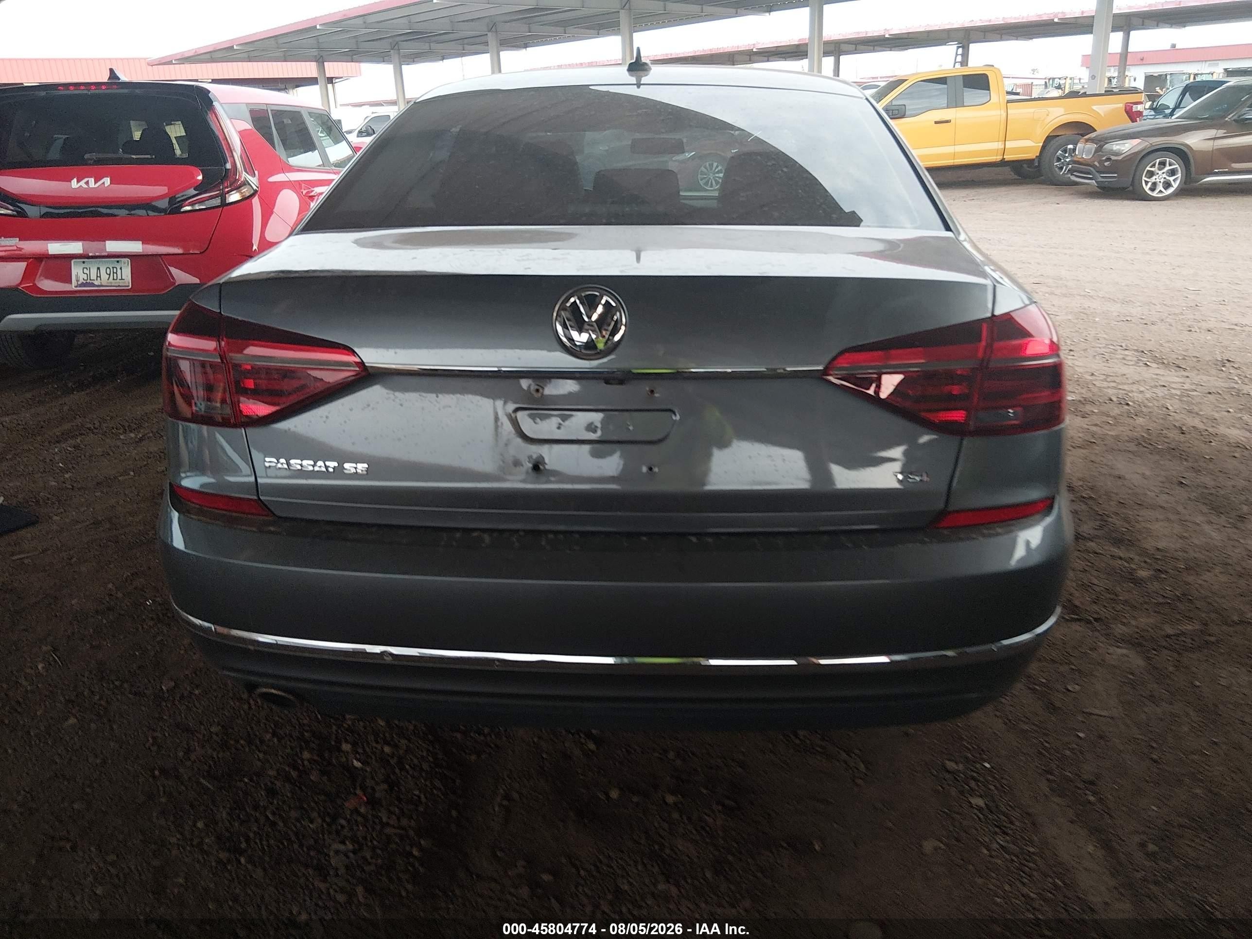 2017 Volkswagen Passat 1.8t Se Серый vin: 1VWBT7A3XHC018286
