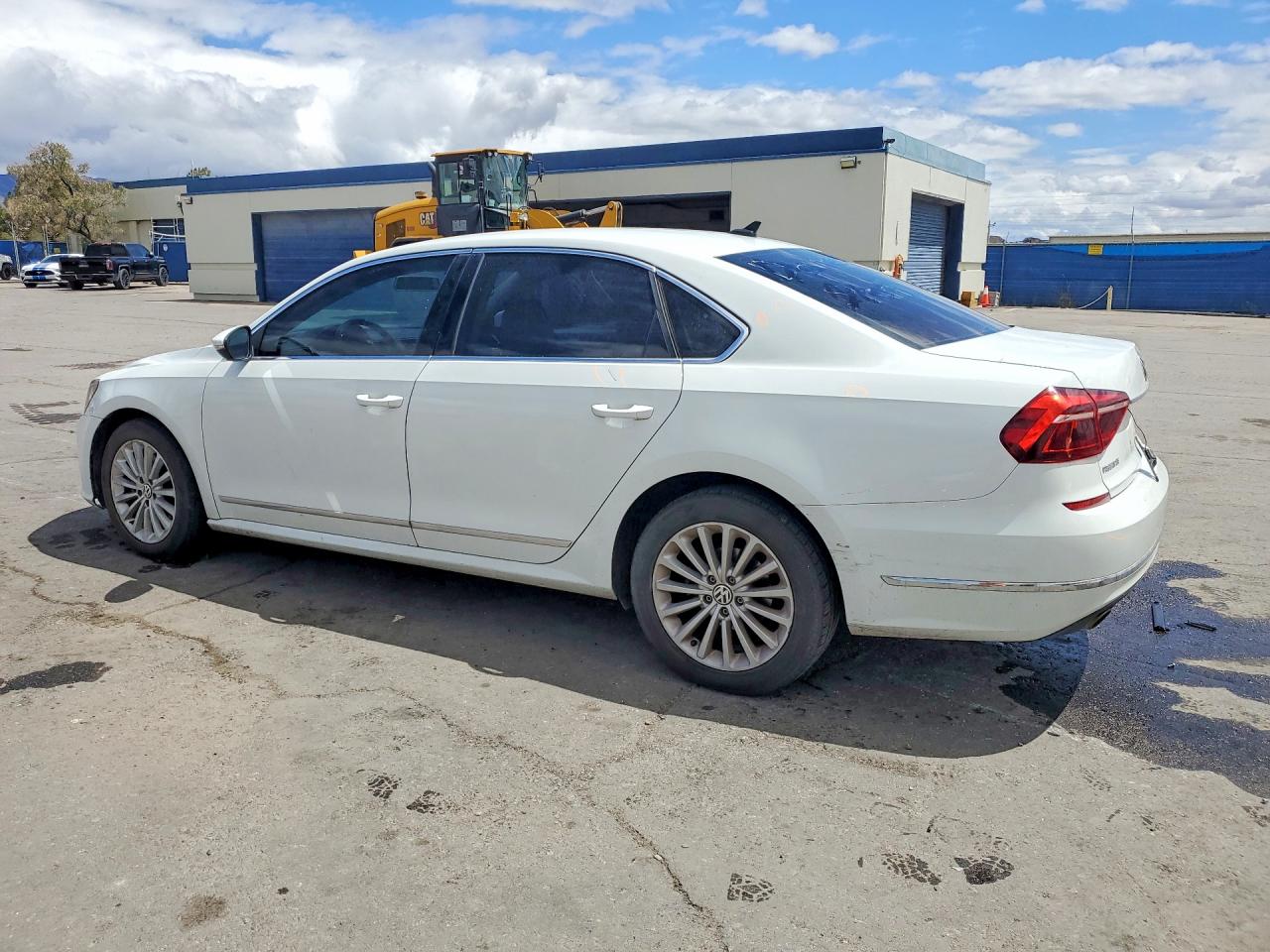 2017 Volkswagen Passat Se Белый vin: 1VWBT7A3XHC072851