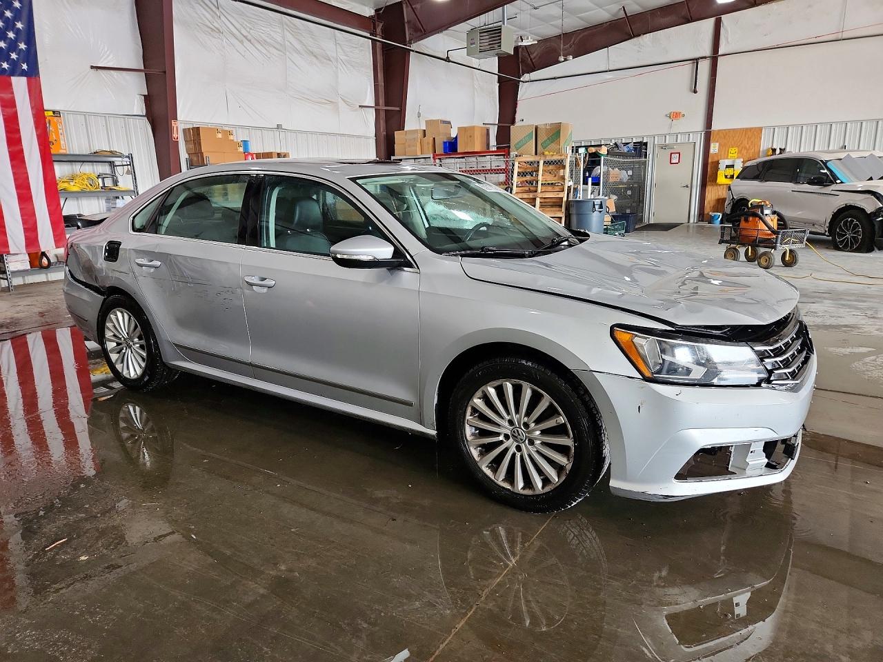 2017 Volkswagen Passat Se Silver vin: 1VWBT7A3XHC082537