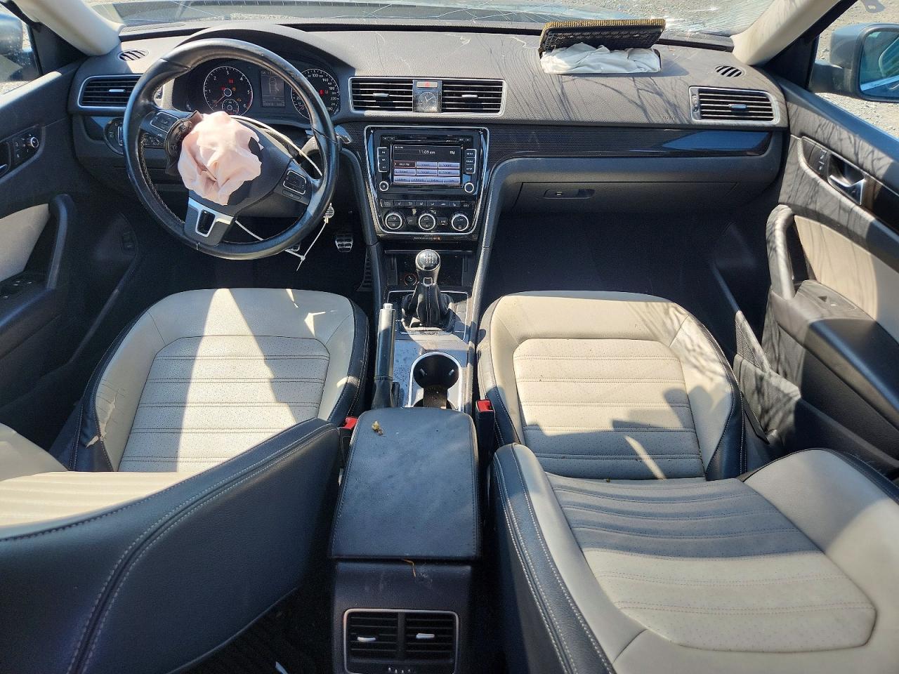 2015 Volkswagen Passat Se Gray vin: 1VWBV7A31FC022850
