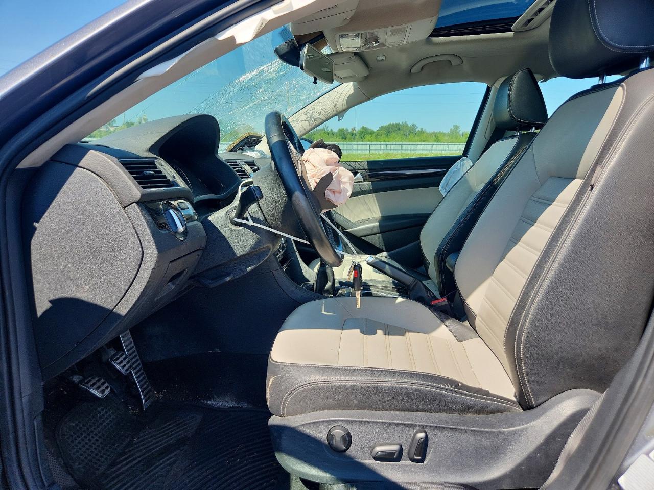 2015 Volkswagen Passat Se Gray vin: 1VWBV7A31FC022850
