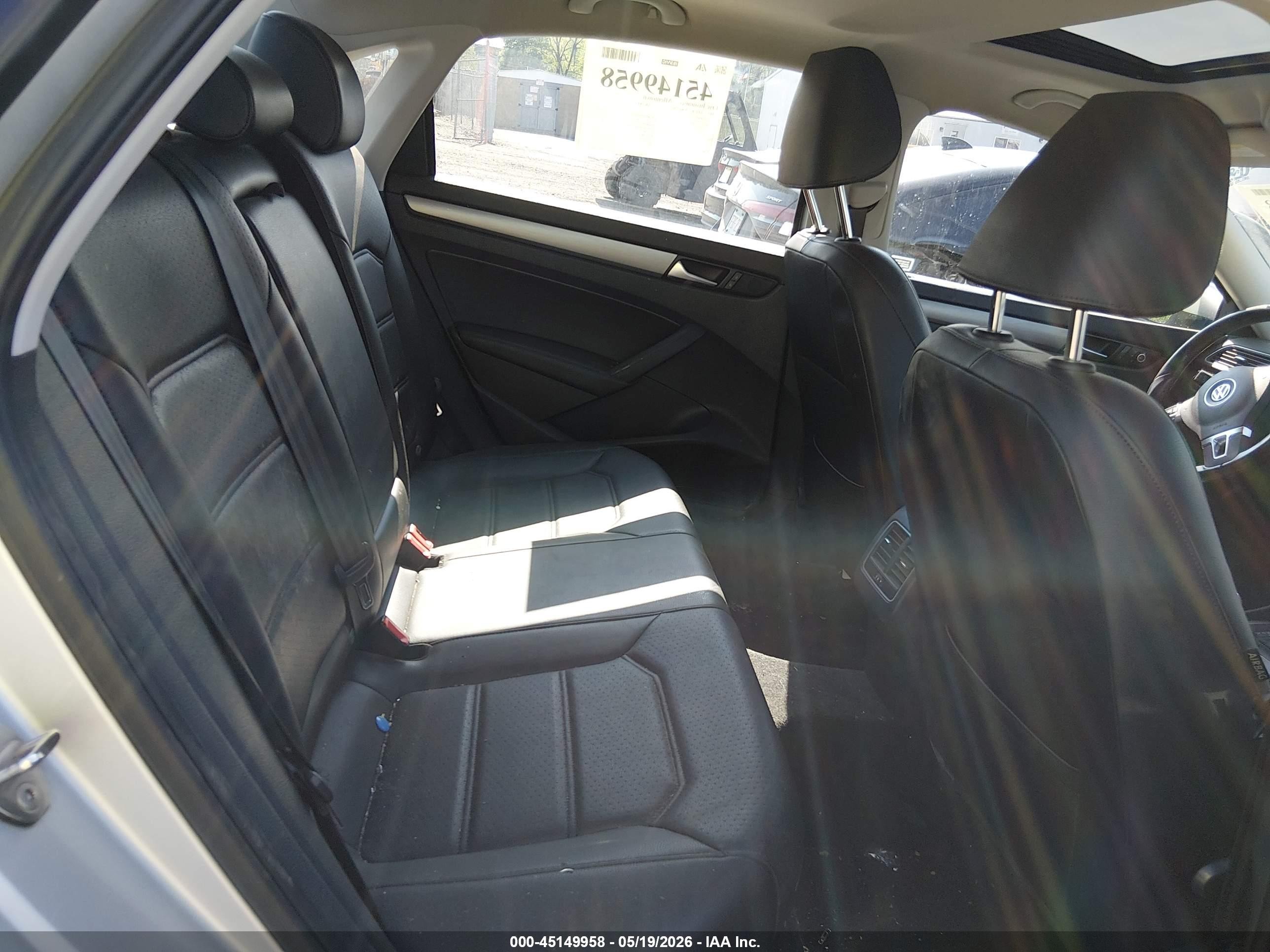 2015 Volkswagen Passat 2.0l Tdi Se Серебряный vin: 1VWBV7A31FC091313