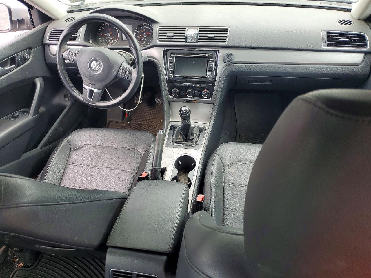 2015 Volkswagen Passat Se Silver vin: 1VWBV7A32FC061043