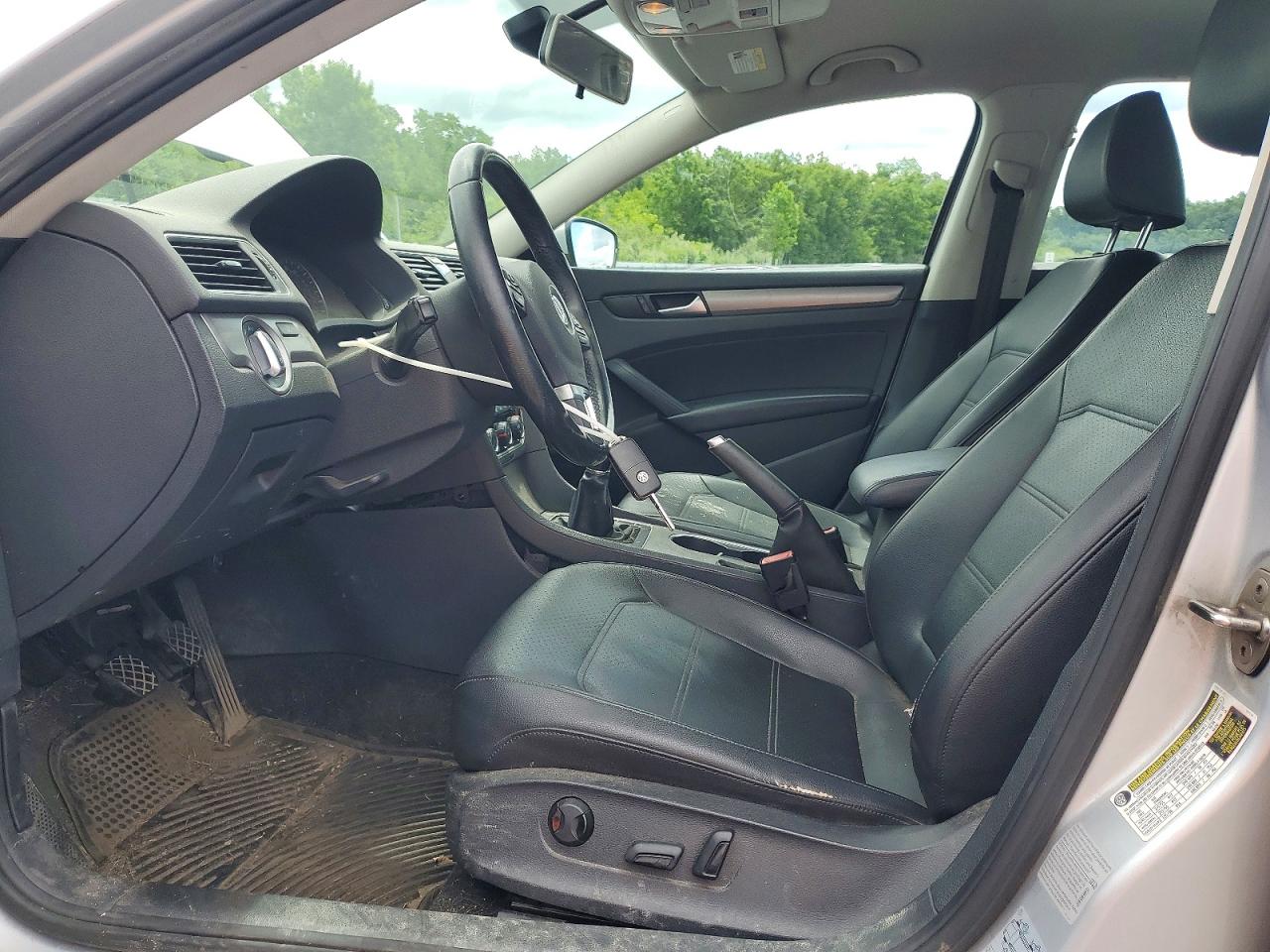 2015 Volkswagen Passat Se Silver vin: 1VWBV7A32FC061043
