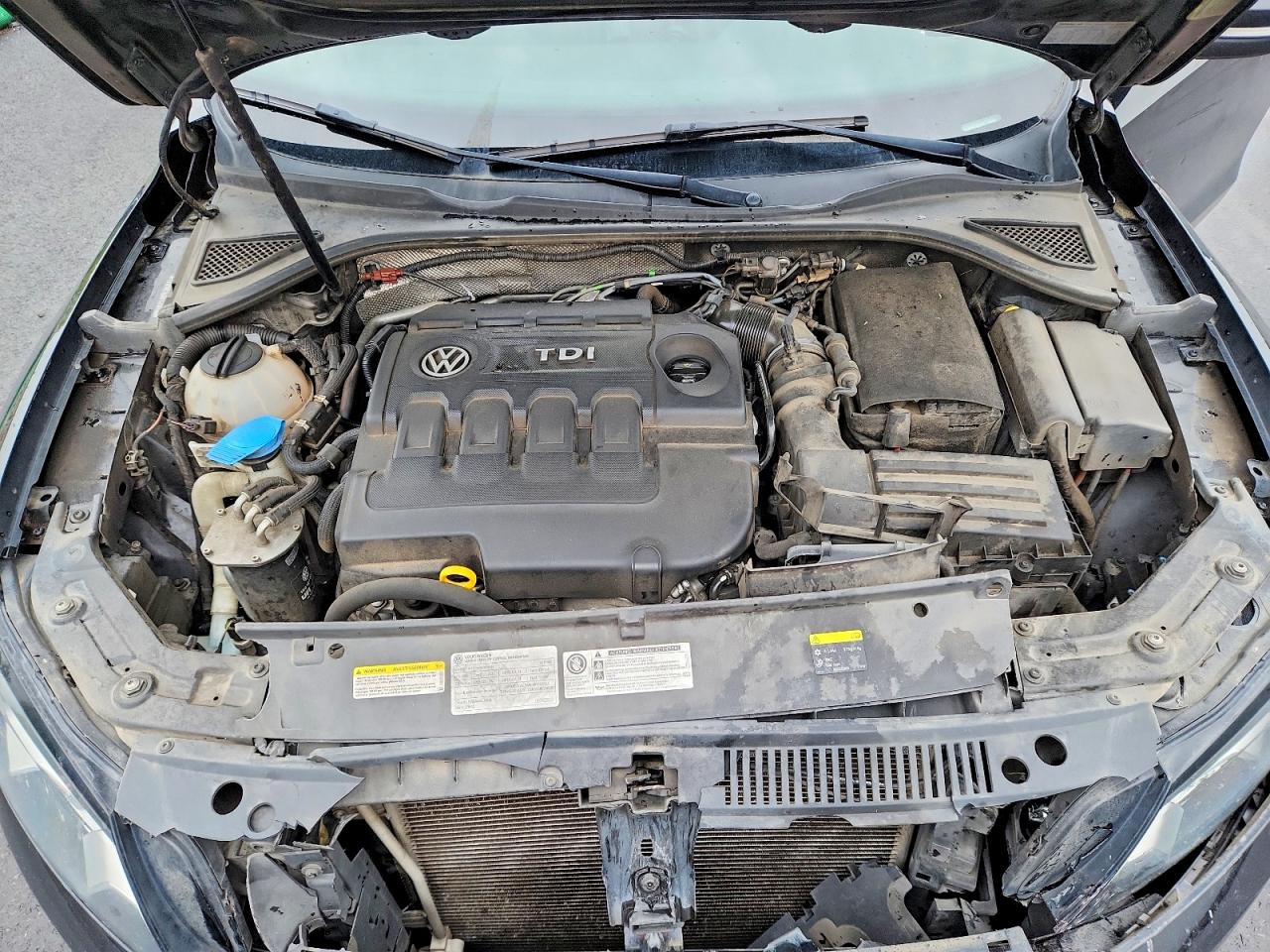 2015 Volkswagen Passat Se Charcoal vin: 1VWBV7A32FC118194