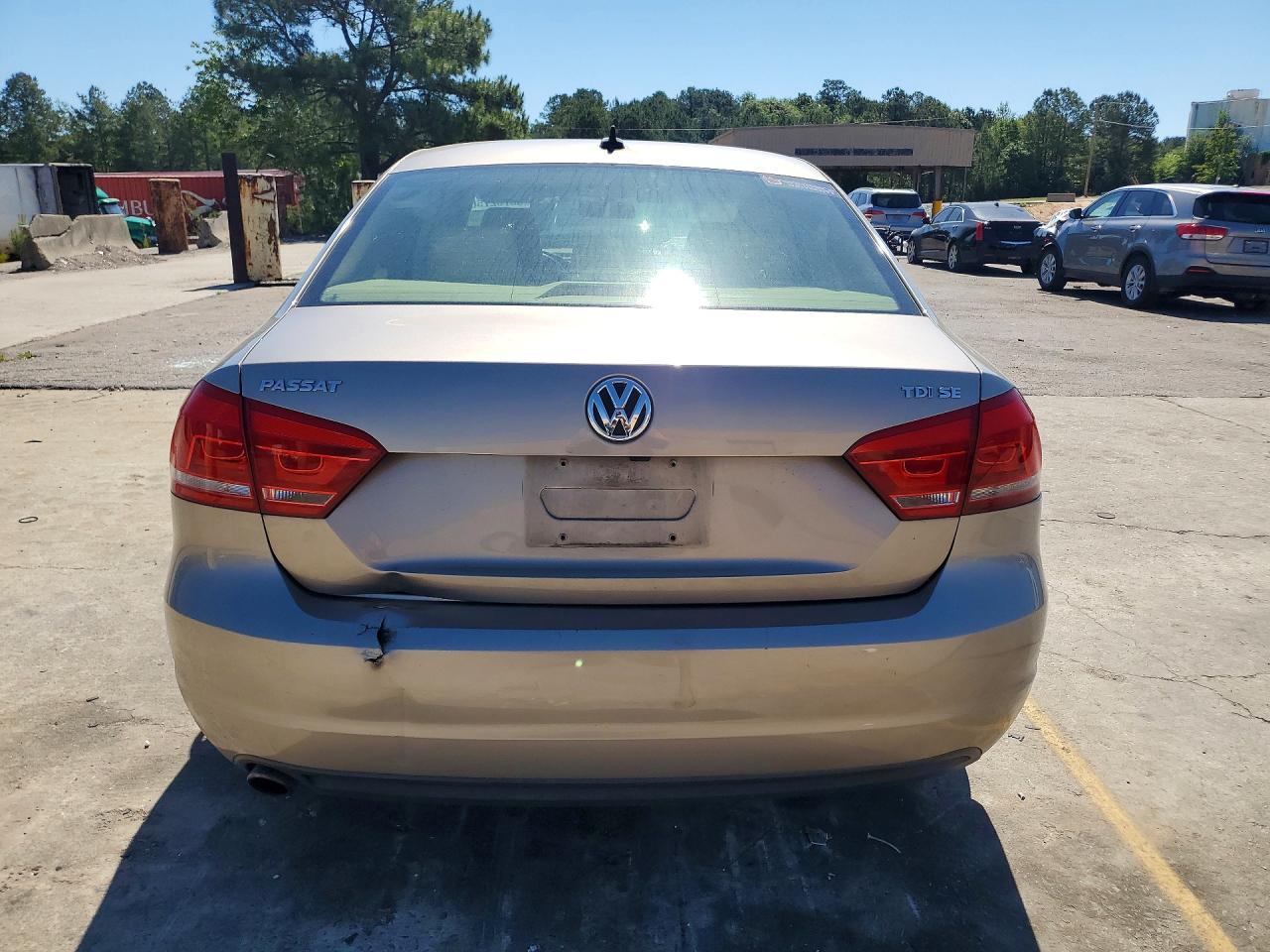 2015 Volkswagen Passat Se Tan vin: 1VWBV7A33FC038743