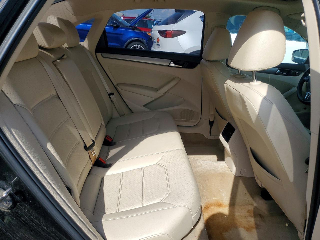 2015 Volkswagen Passat Black vin: 1VWBV7A33FC049046