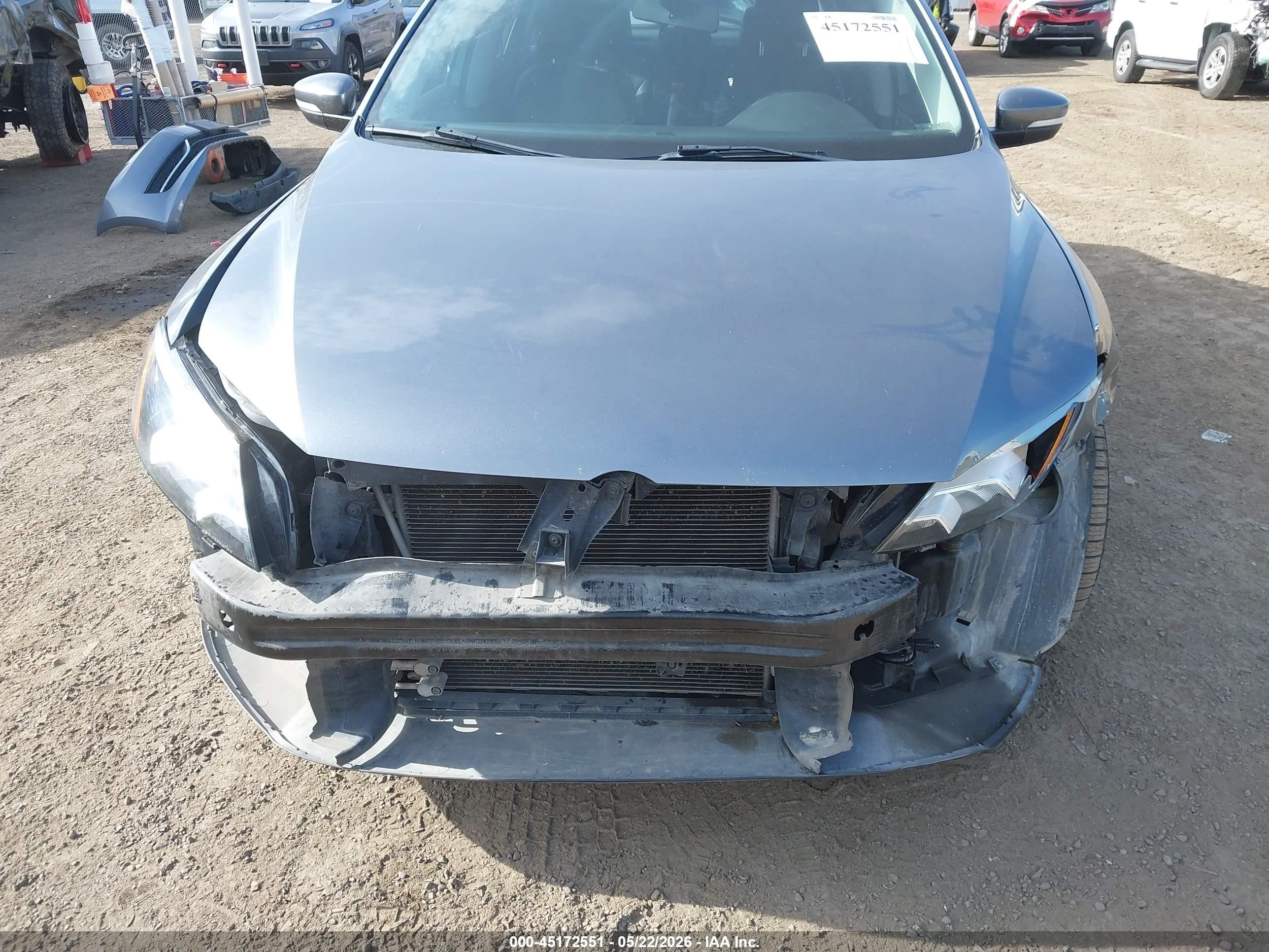 2015 Volkswagen Passat 2.0l Tdi Se Gray vin: 1VWBV7A33FC090888