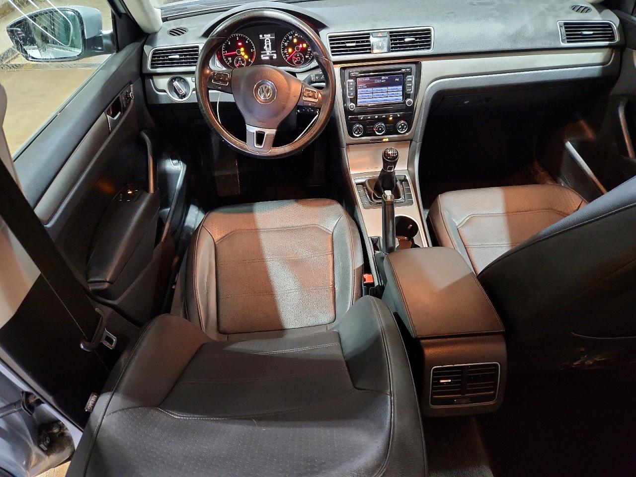 2015 Volkswagen Passat Se Silver vin: 1VWBV7A34FC058869