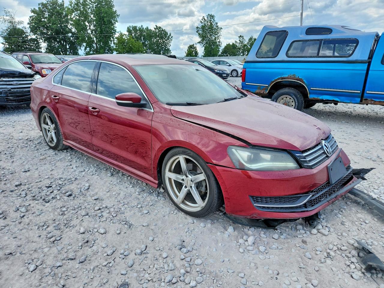 2015 Volkswagen Passat Se Red vin: 1VWBV7A35FC043765