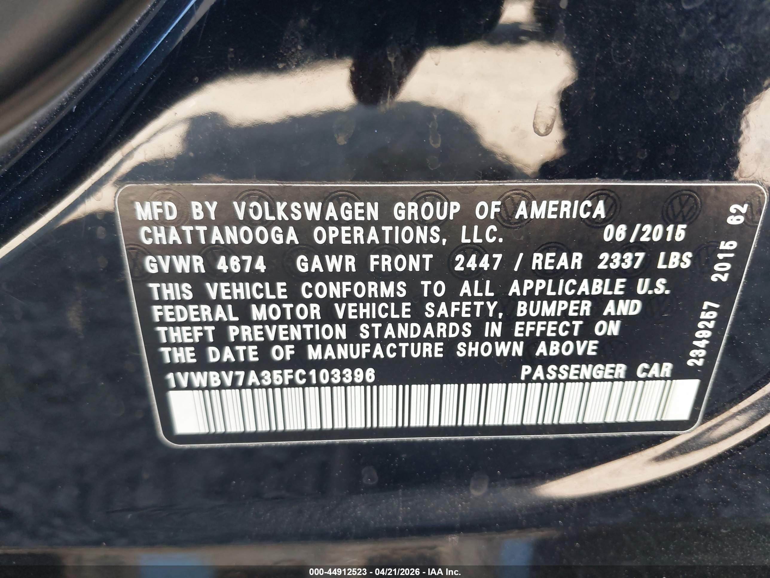 2015 Volkswagen Passat 2.0l Tdi Se Black vin: 1VWBV7A35FC103396
