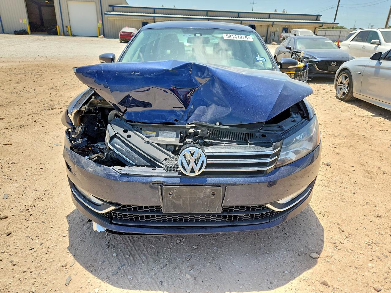 2015 Volkswagen Passat Se Blue vin: 1VWBV7A36FC046982