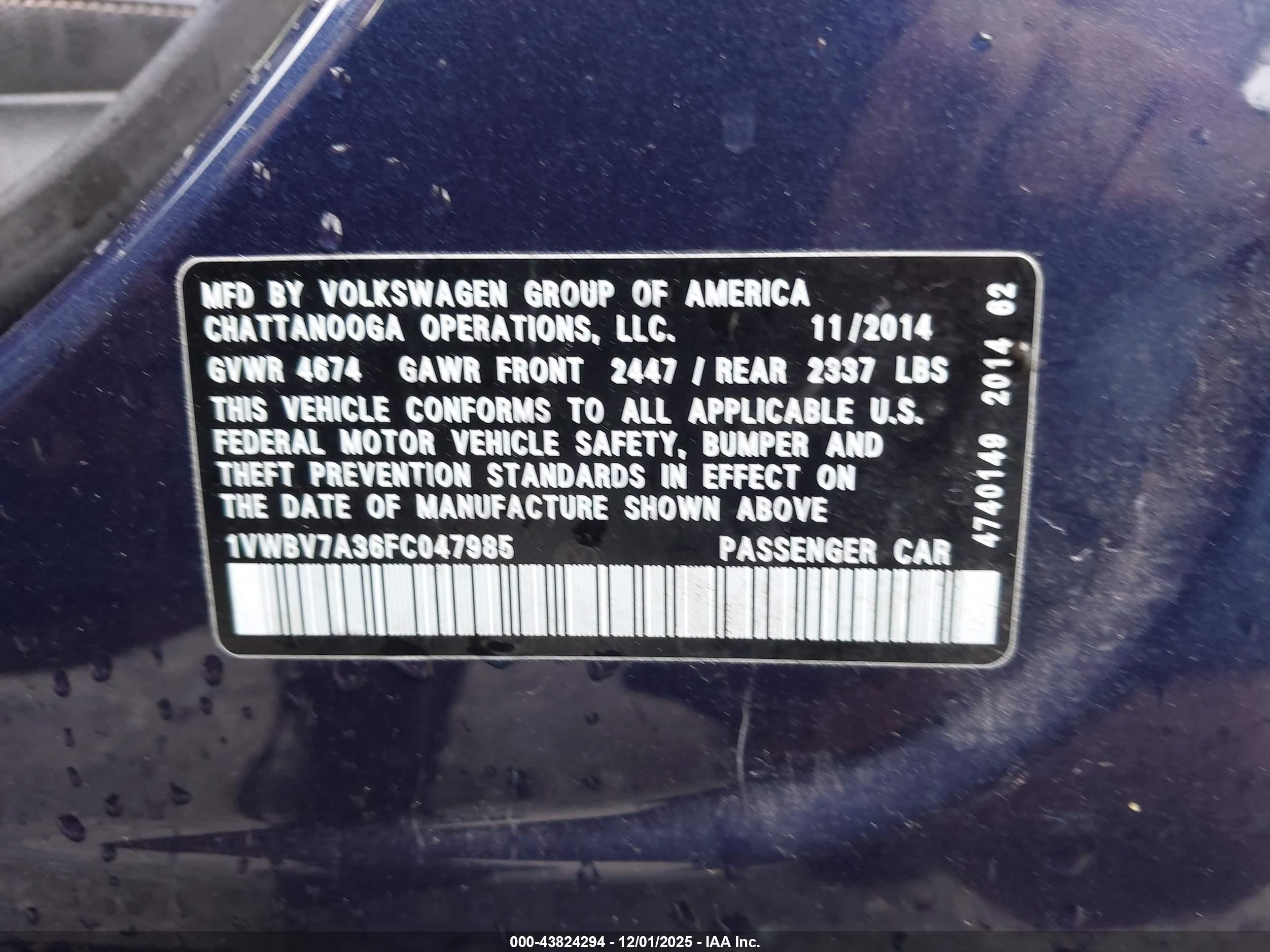 2015 Volkswagen Passat 2.0l Tdi Se Blue vin: 1VWBV7A36FC047985