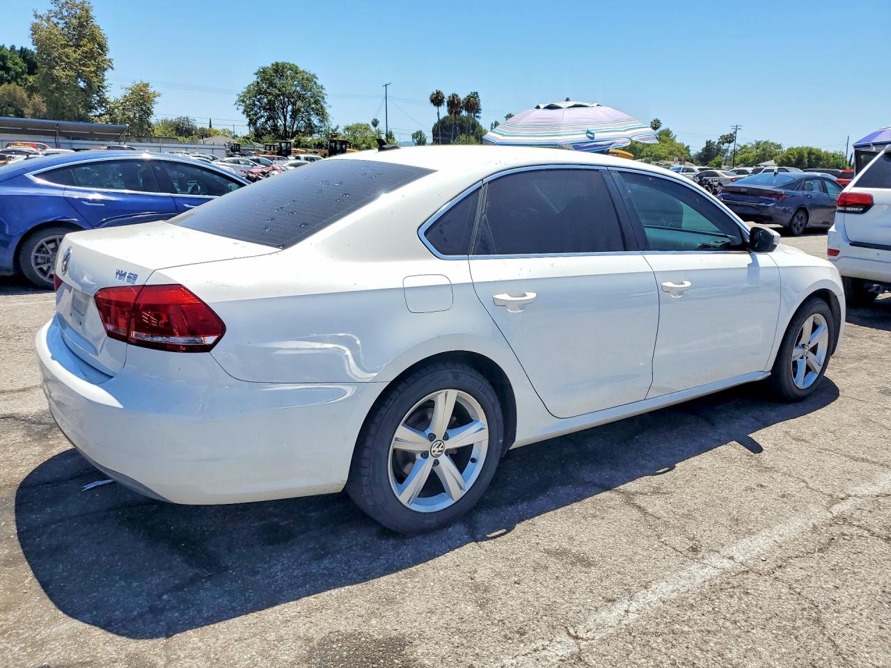 2015 Volkswagen Passat Se White vin: 1VWBV7A36FC057884