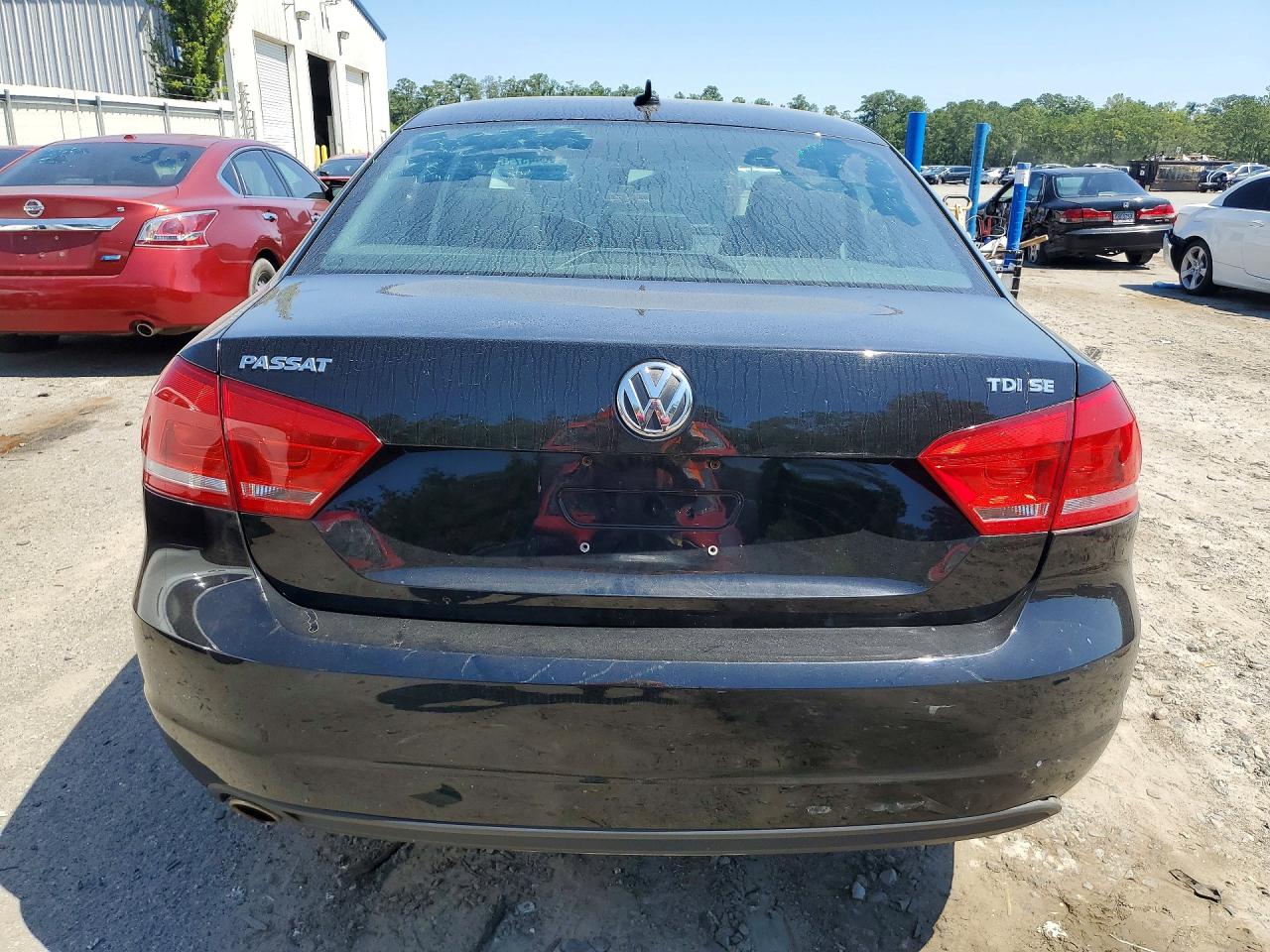 2015 Volkswagen Passat Se Black vin: 1VWBV7A36FC087516